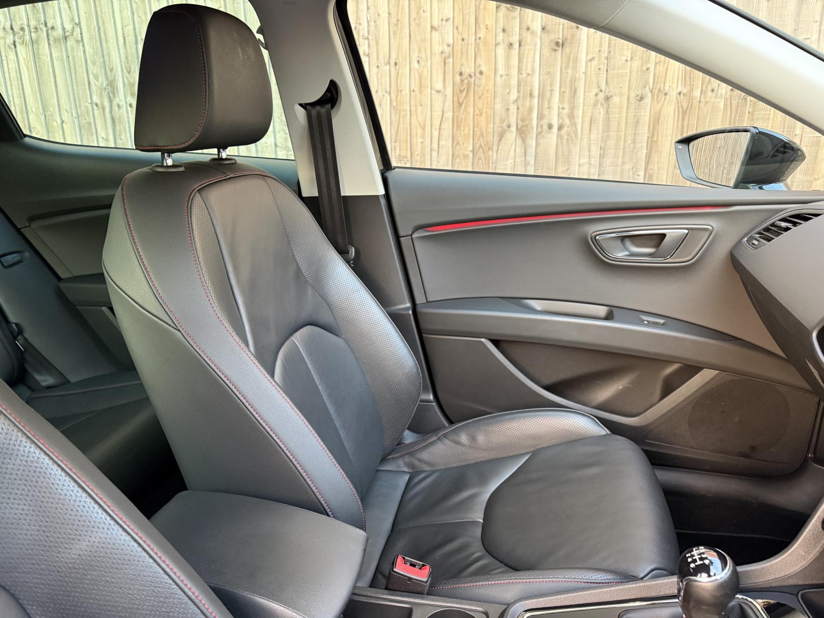 SEAT Leon 1.5 TSI EVO FR Sport Hatchback 5dr Petrol Manual Euro 6 (s/s) (150 ps)