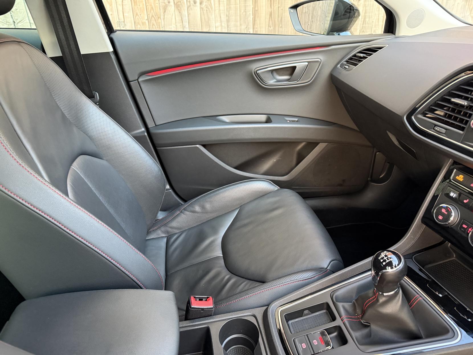 SEAT Leon 1.5 TSI EVO FR Sport Hatchback 5dr Petrol Manual Euro 6 (s/s) (150 ps)