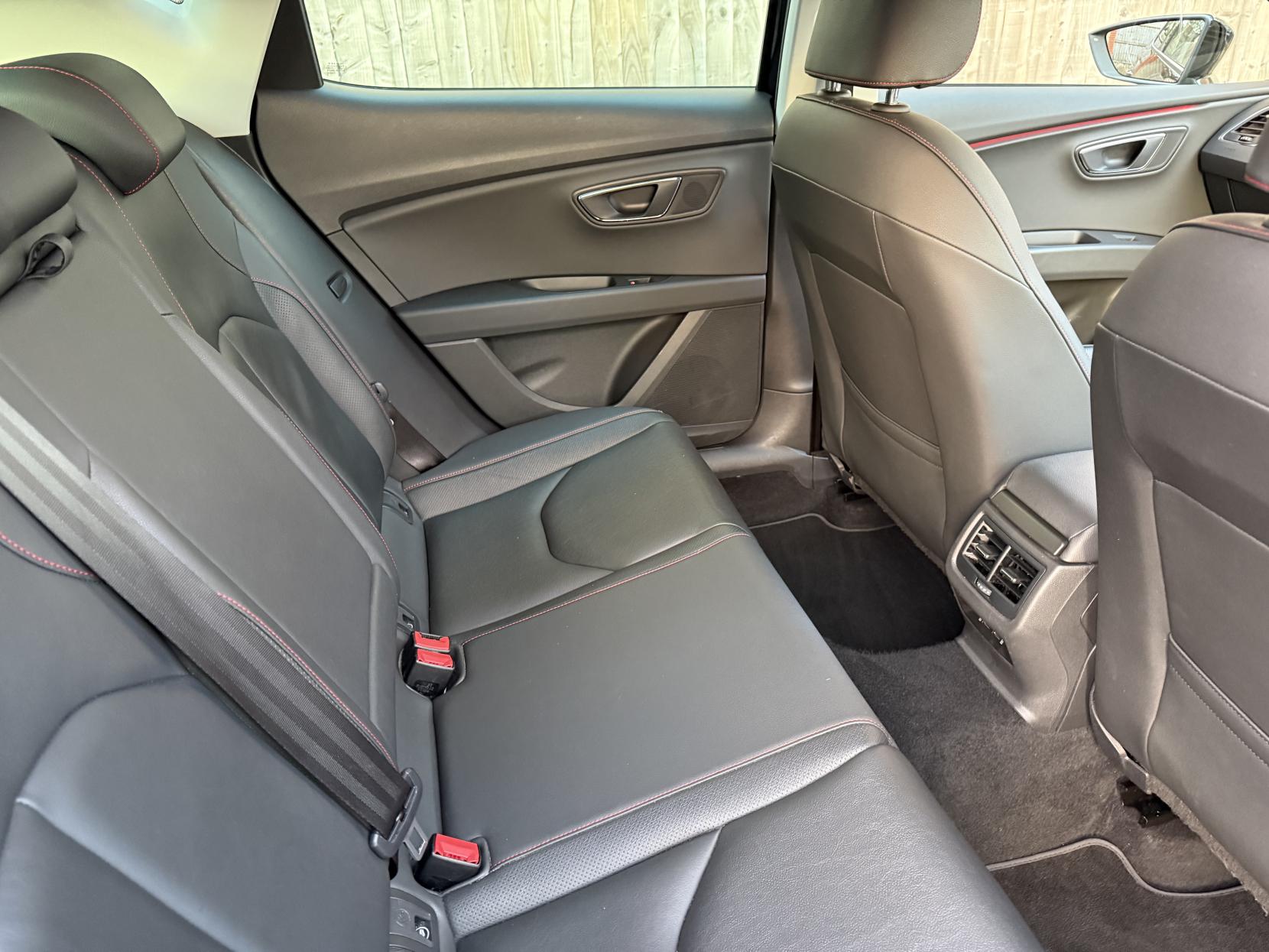 SEAT Leon 1.5 TSI EVO FR Sport Hatchback 5dr Petrol Manual Euro 6 (s/s) (150 ps)