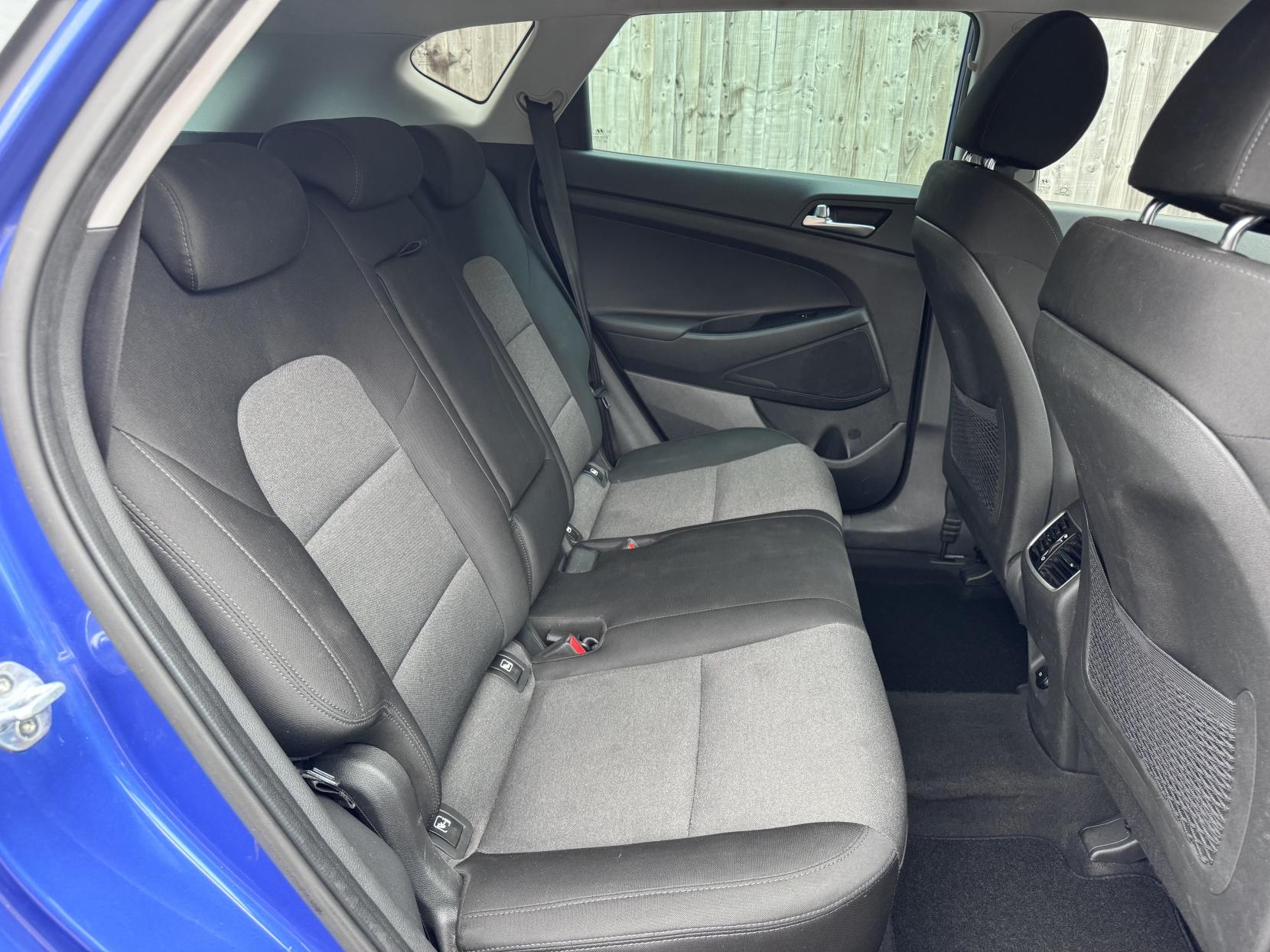 Hyundai TUCSON 1.6 GDi SE Nav SUV 5dr Petrol Manual Euro 6 (s/s) (132 ps)