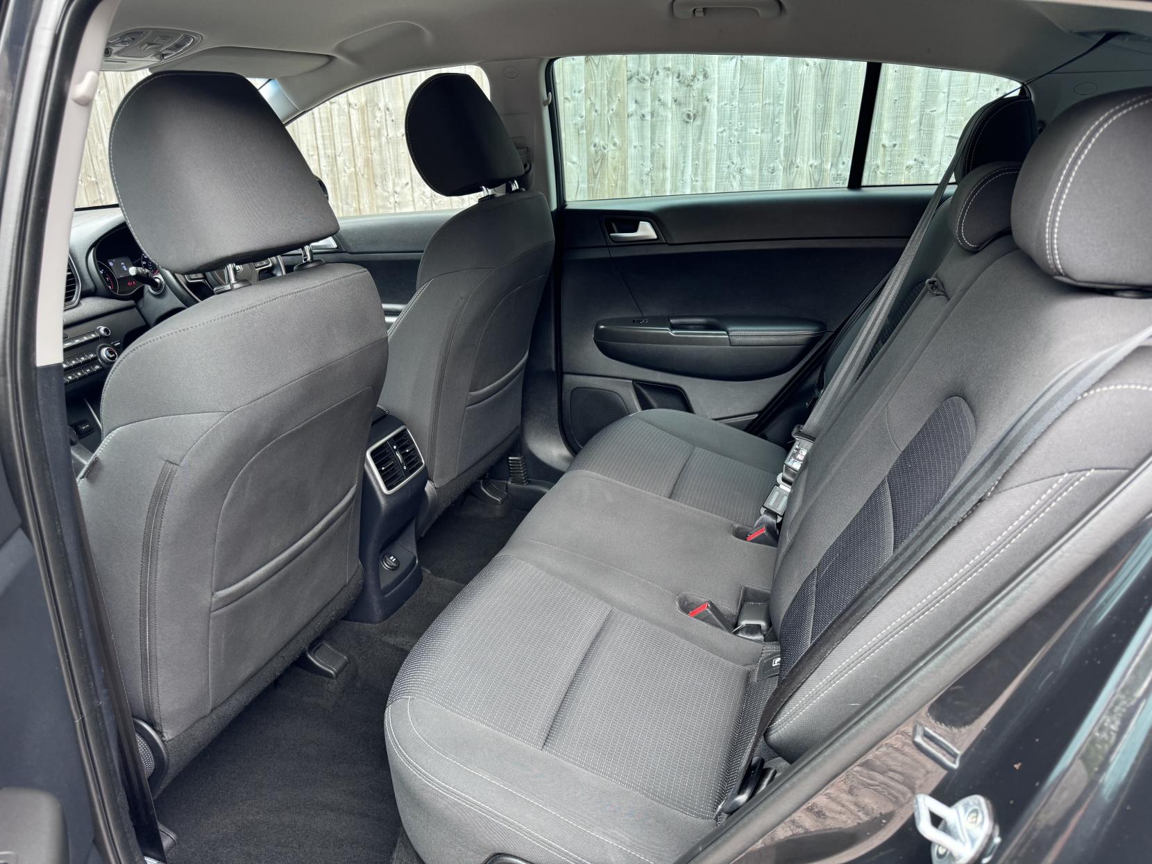 Kia Sportage 1.6 GDi 2 SUV 5dr Petrol Manual Euro 6 (s/s) (130 bhp)
