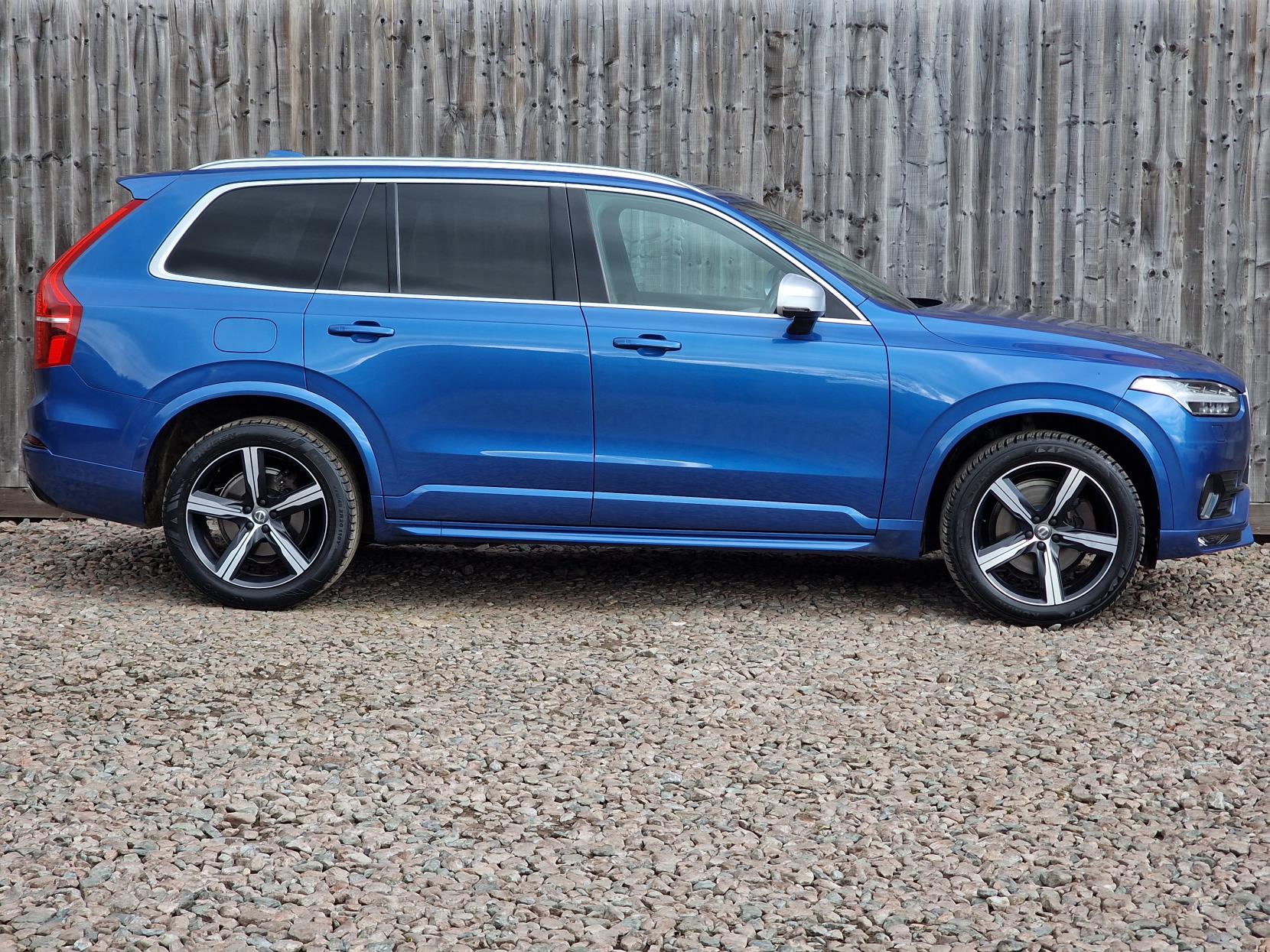 Volvo XC90 2.0 D5 R-Design SUV 5dr Diesel Geartronic 4WD Euro 6 (s/s) (225 ps)