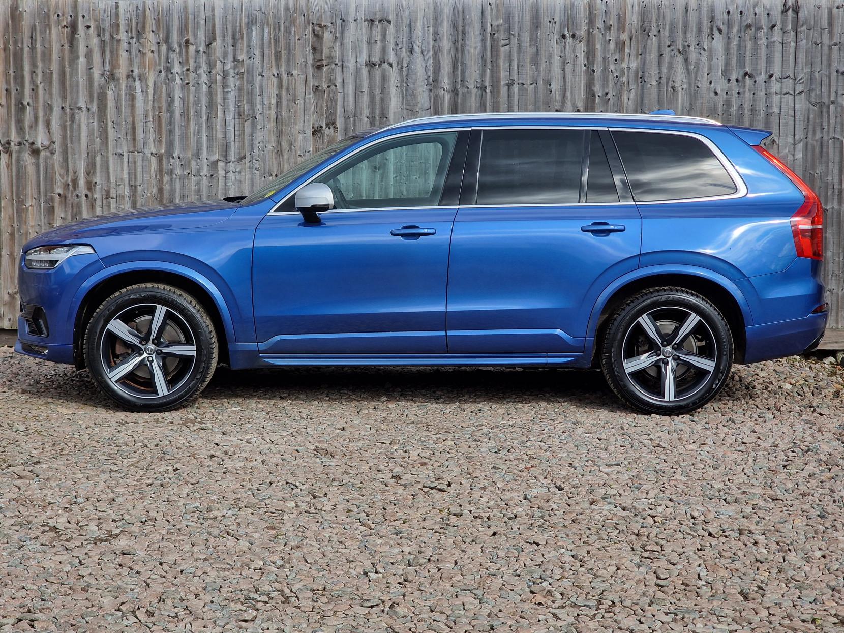 Volvo XC90 2.0 D5 R-Design SUV 5dr Diesel Geartronic 4WD Euro 6 (s/s) (225 ps)