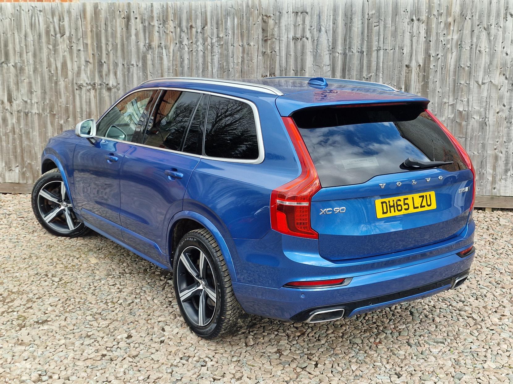 Volvo XC90 2.0 D5 R-Design SUV 5dr Diesel Geartronic 4WD Euro 6 (s/s) (225 ps)