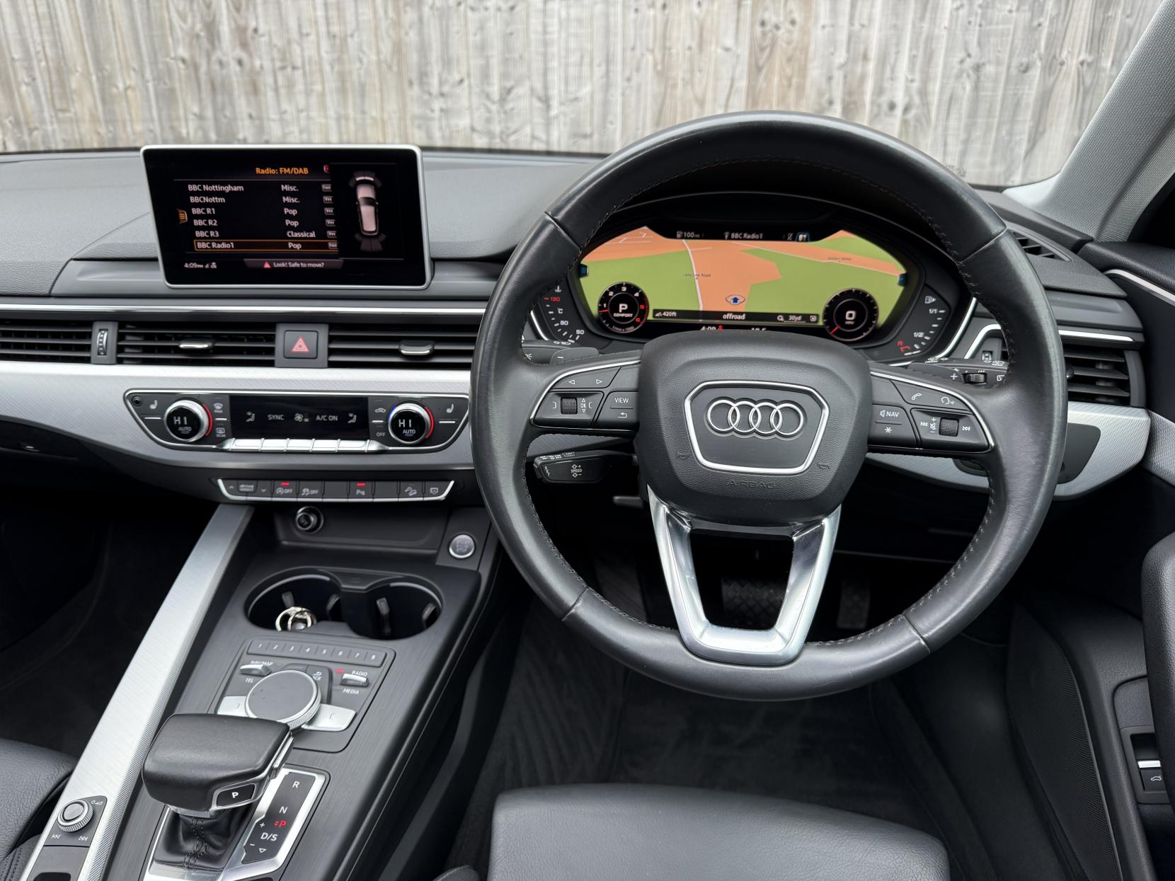 Audi A4 Allroad 3.0 TDI V6 Sport Estate 5dr Diesel Tiptronic quattro Euro 6 (s/s) (272 ps)