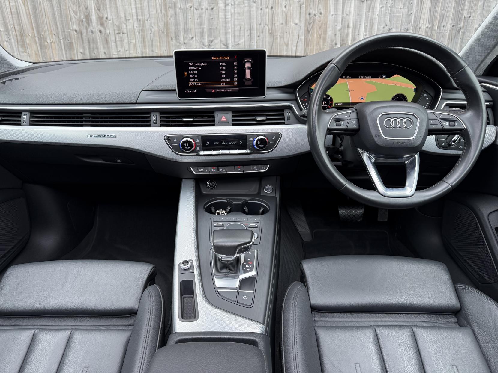 Audi A4 Allroad 3.0 TDI V6 Sport Estate 5dr Diesel Tiptronic quattro Euro 6 (s/s) (272 ps)