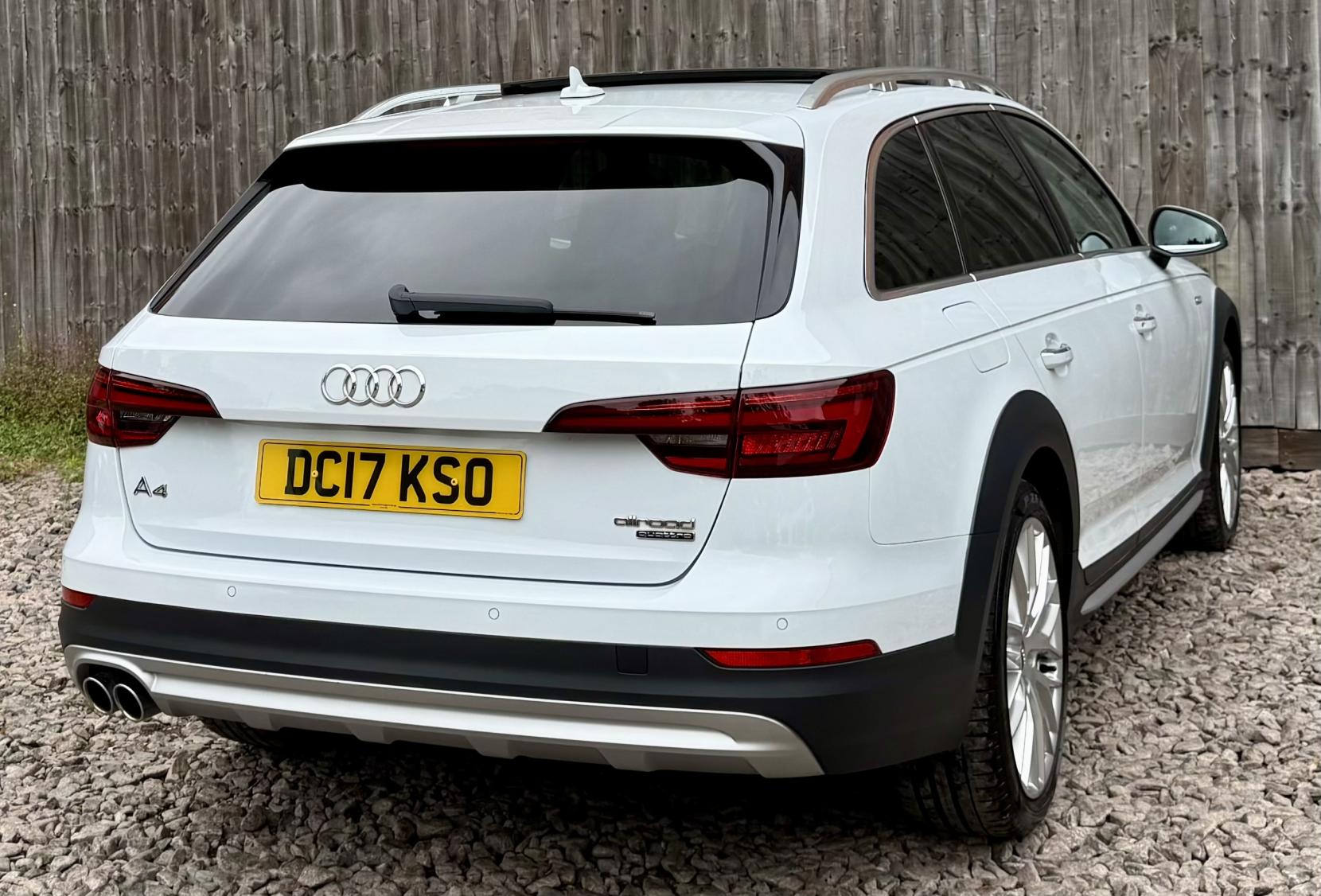 Audi A4 Allroad 3.0 TDI V6 Sport Estate 5dr Diesel Tiptronic quattro Euro 6 (s/s) (272 ps)