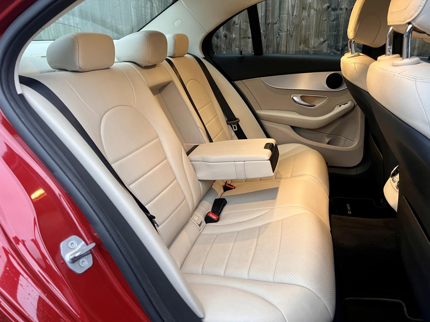 Mercedes-Benz C Class 2.0 C350e 6.4kWh Sport Saloon 4dr Petrol Plug-in Hybrid G-Tronic+ Euro 6 (s/s) (293 ps)