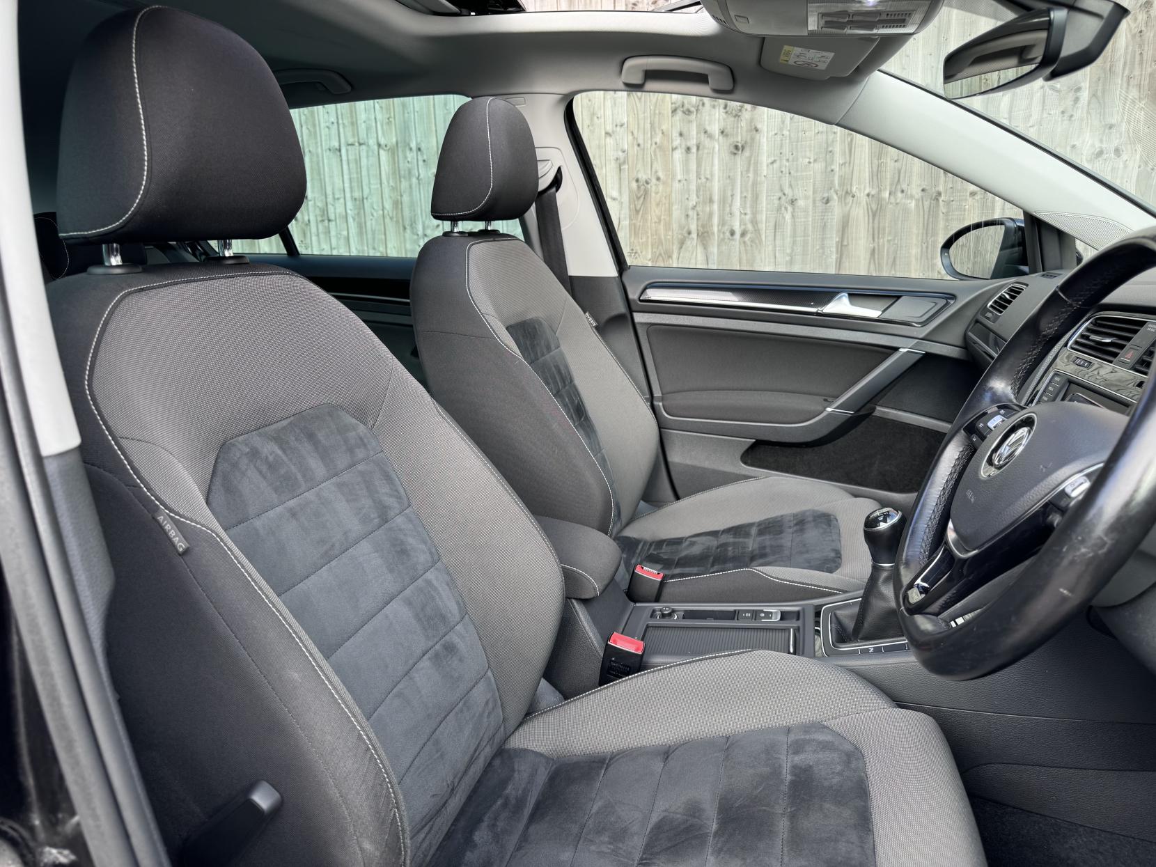 Volkswagen Golf 1.6 TDI BlueMotion Tech GT Edition Hatchback 5dr Diesel Manual Euro 6 (s/s) (110 ps)