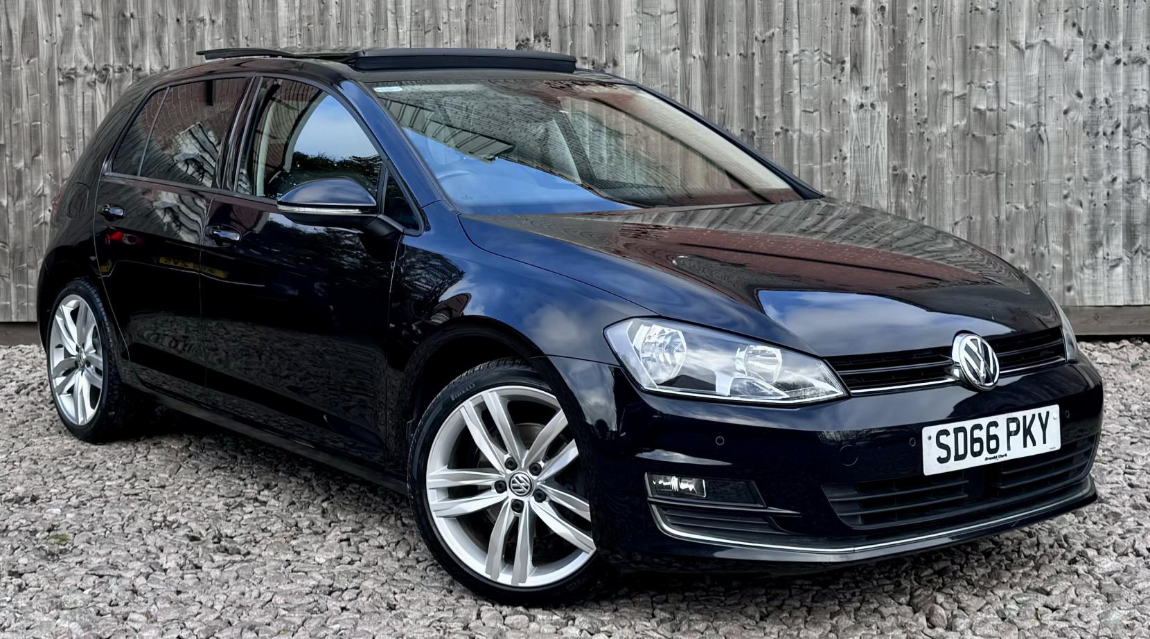 Volkswagen Golf 1.6 TDI BlueMotion Tech GT Edition Hatchback 5dr Diesel Manual Euro 6 (s/s) (110 ps)