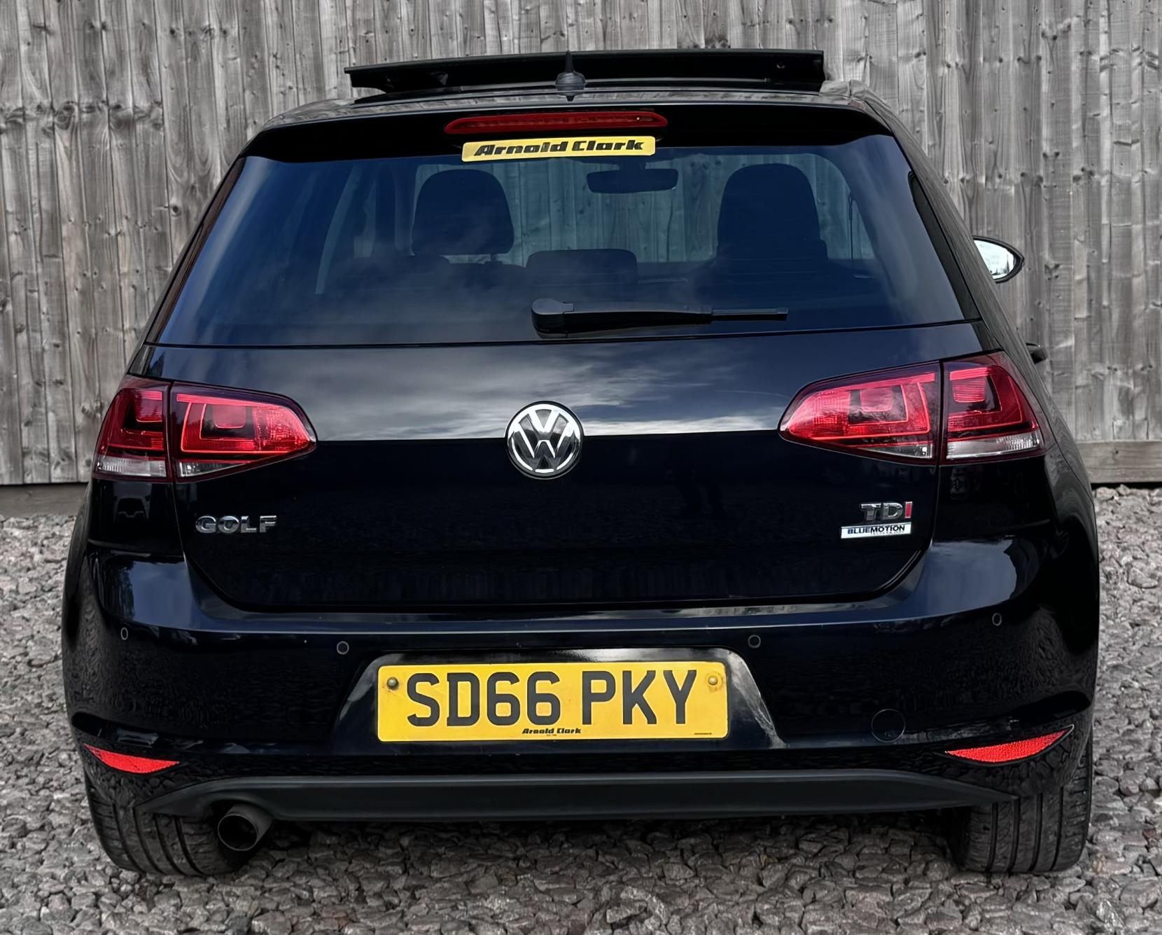 Volkswagen Golf 1.6 TDI BlueMotion Tech GT Edition Hatchback 5dr Diesel Manual Euro 6 (s/s) (110 ps)