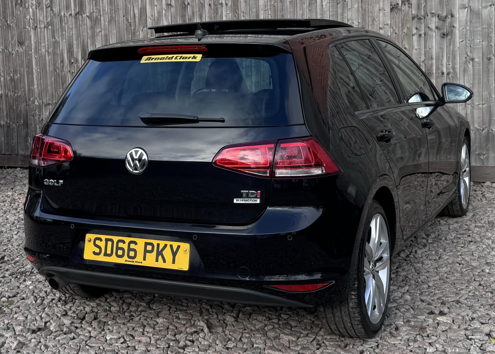 Volkswagen Golf 1.6 TDI BlueMotion Tech GT Edition Hatchback 5dr Diesel Manual Euro 6 (s/s) (110 ps)