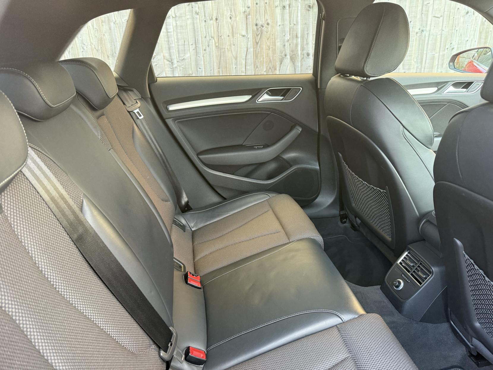 Audi A3 2.0 TDI S line Sportback 5dr Diesel Manual Euro 6 (s/s) (150 ps)