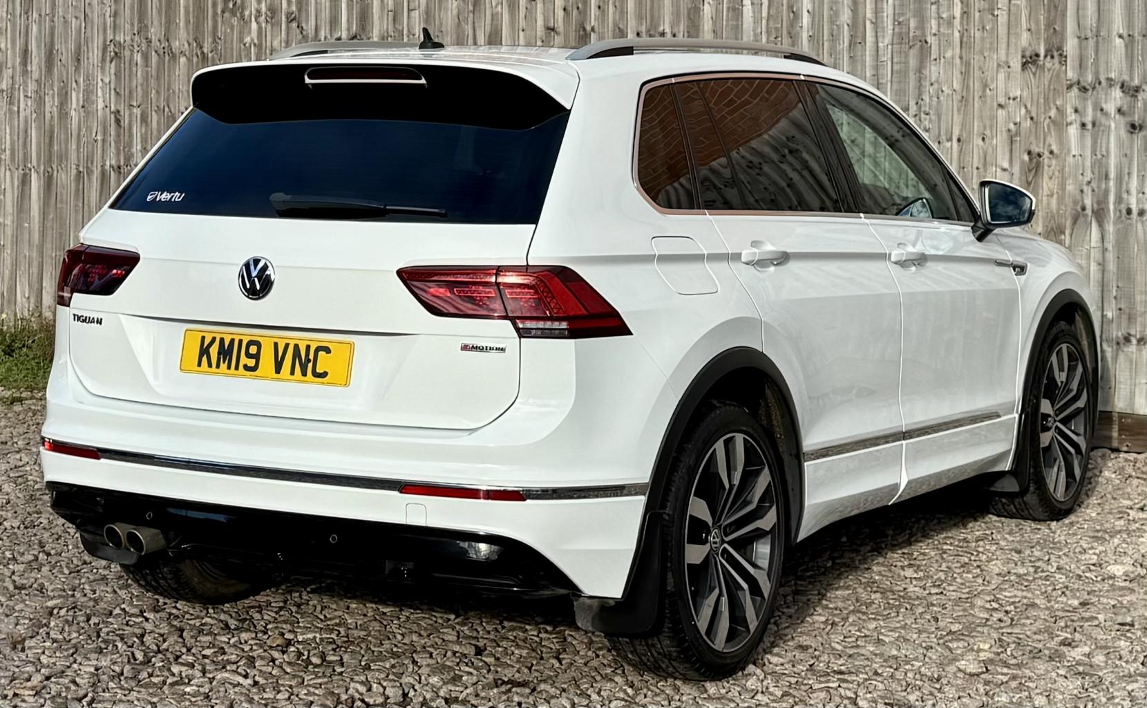 Volkswagen Tiguan 2.0 TDI R-Line SUV 5dr Diesel DSG 4Motion Euro 6 (s/s) (190 ps)