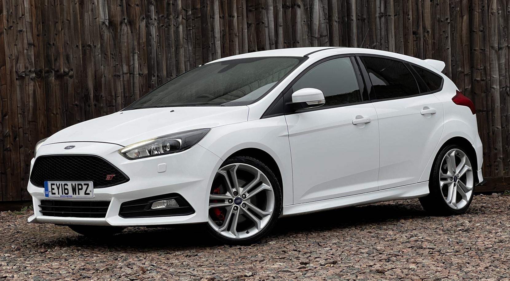 Ford Focus 2.0T EcoBoost ST-3 Hatchback 5dr Petrol Manual Euro 6 (s/s) (250 ps)