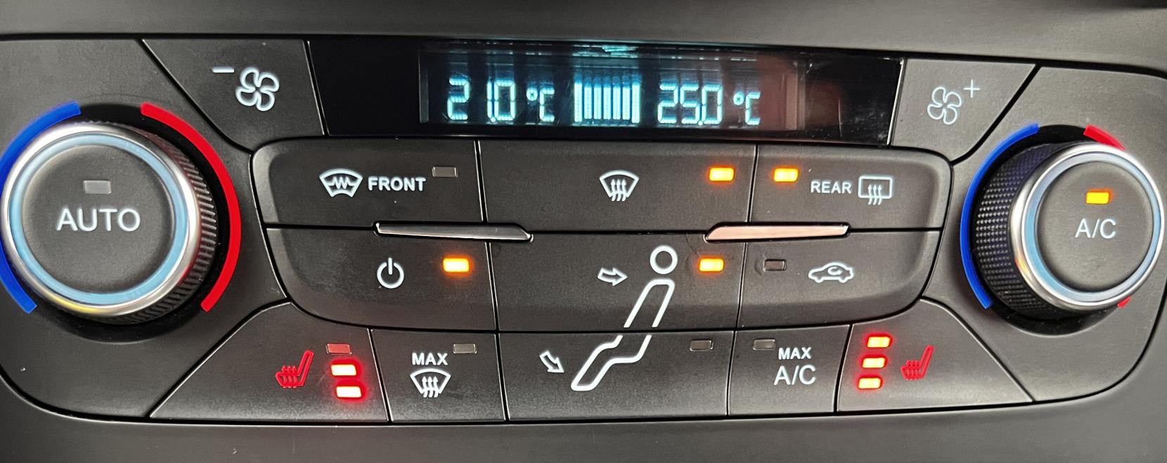 Ford Focus 2.0T EcoBoost ST-3 Hatchback 5dr Petrol Manual Euro 6 (s/s) (250 ps)