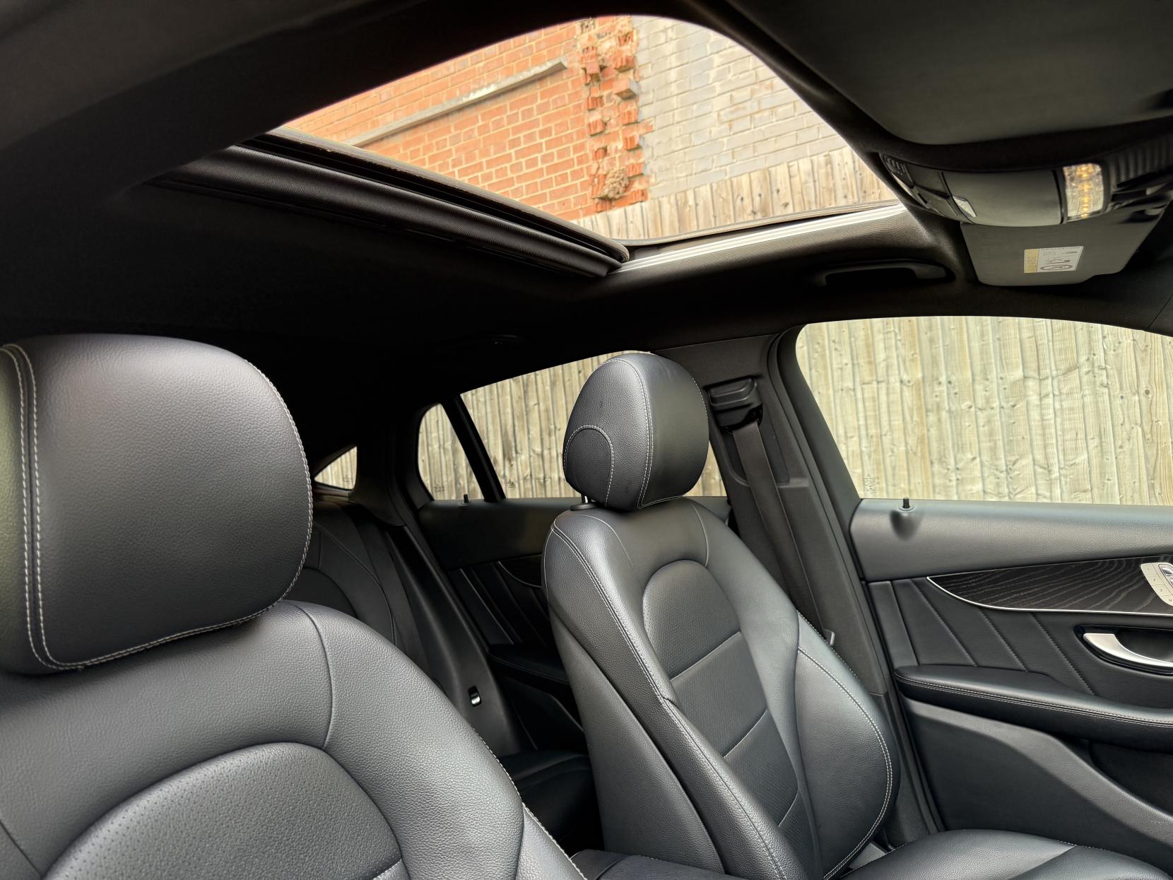 Mercedes-Benz GLC 2.1 GLC250d AMG Line (Premium Plus) Coupe 5dr Diesel G-Tronic+ 4MATIC Euro 6 (s/s) (204 ps)