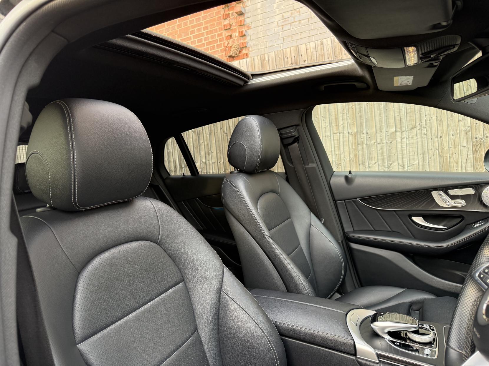 Mercedes-Benz GLC 2.1 GLC250d AMG Line (Premium Plus) Coupe 5dr Diesel G-Tronic+ 4MATIC Euro 6 (s/s) (204 ps)