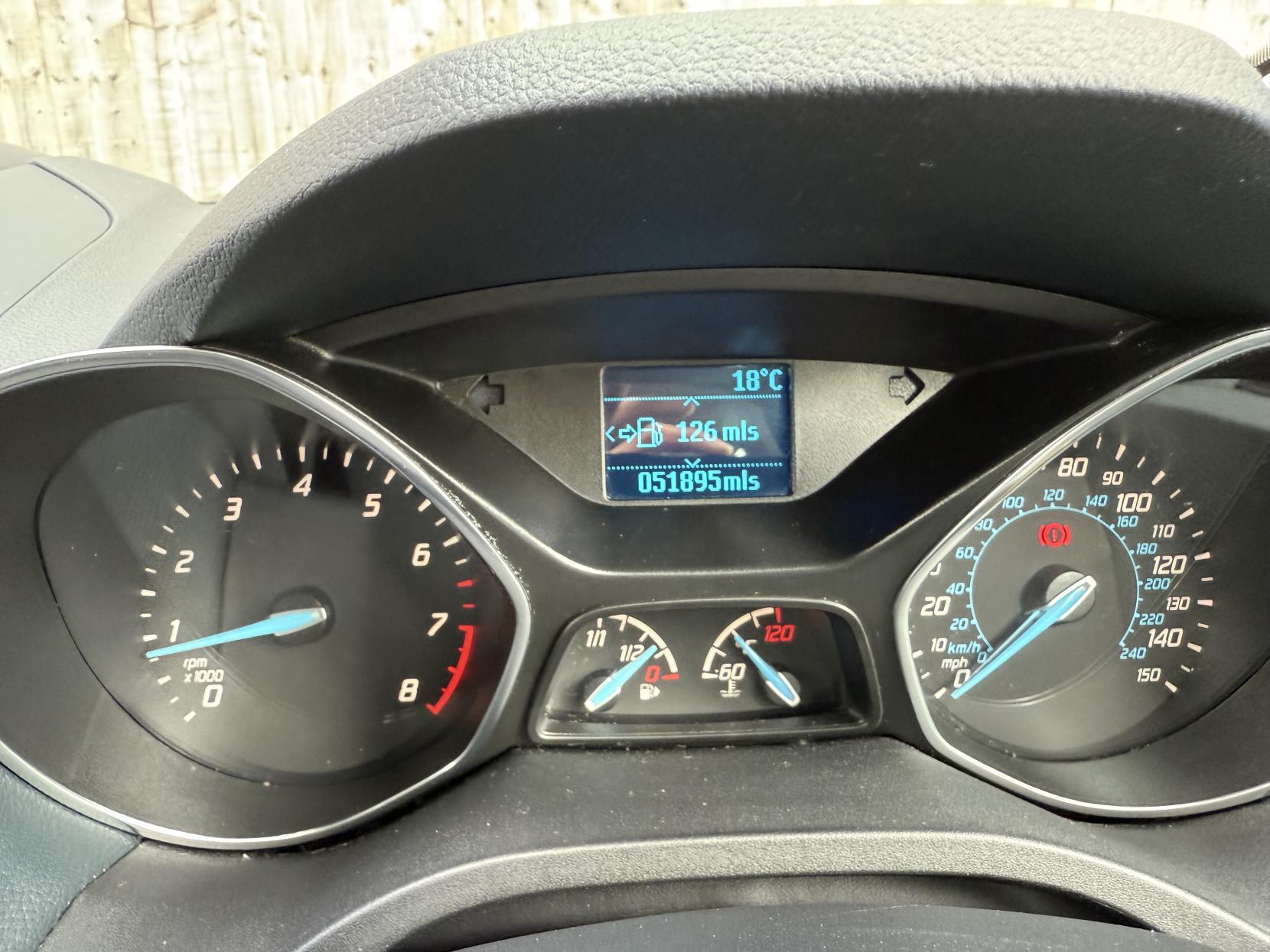 Ford C-Max 1.6 Zetec MPV 5dr Petrol Manual Euro 5 (105 ps)