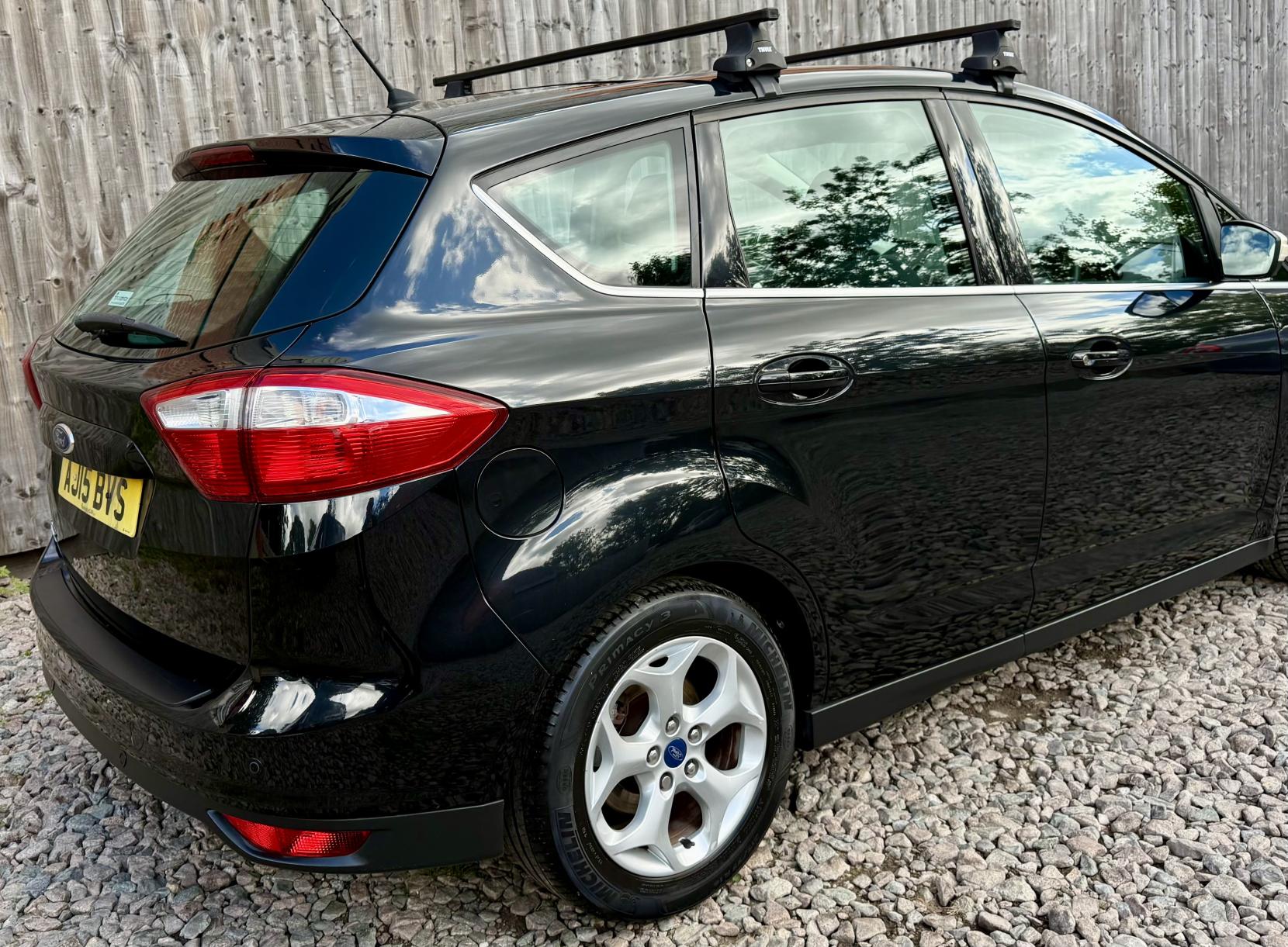 Ford C-Max 1.6 Zetec MPV 5dr Petrol Manual Euro 5 (105 ps)