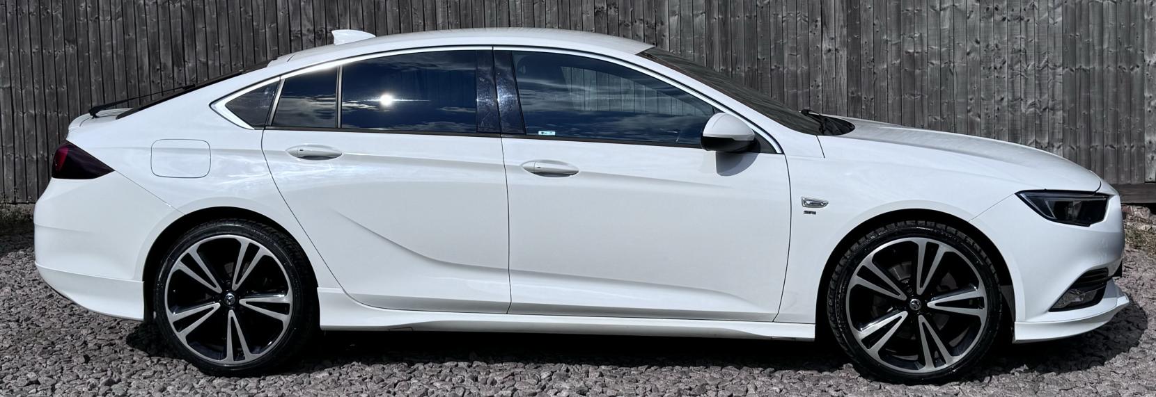 Vauxhall Insignia 2.0 Turbo D BlueInjection SRi VX Line Nav Grand Sport 5dr Diesel Manual Euro 6 (s/s) (170 ps)