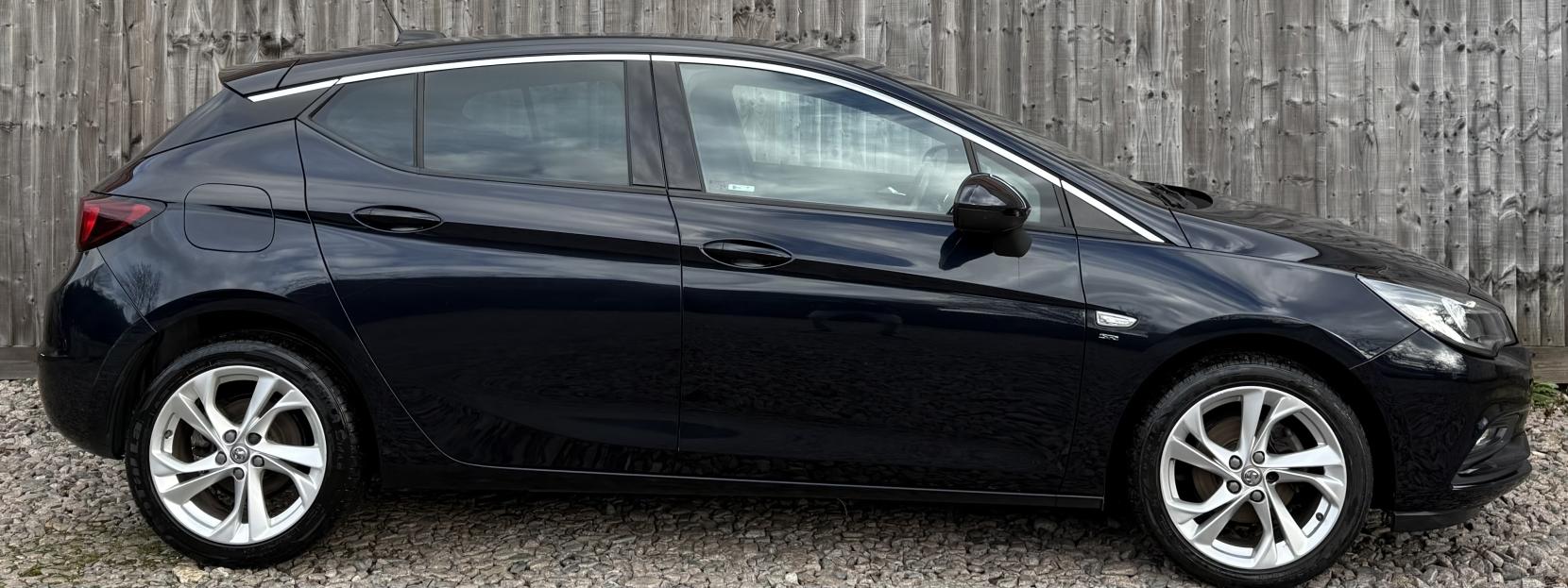 Vauxhall Astra 1.4i Turbo SRi Hatchback 5dr Petrol Manual Euro 6 (150 ps)