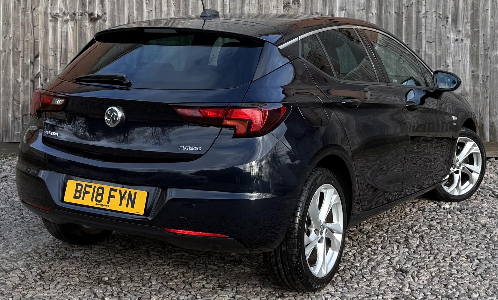 Vauxhall Astra 1.4i Turbo SRi Hatchback 5dr Petrol Manual Euro 6 (150 ps)