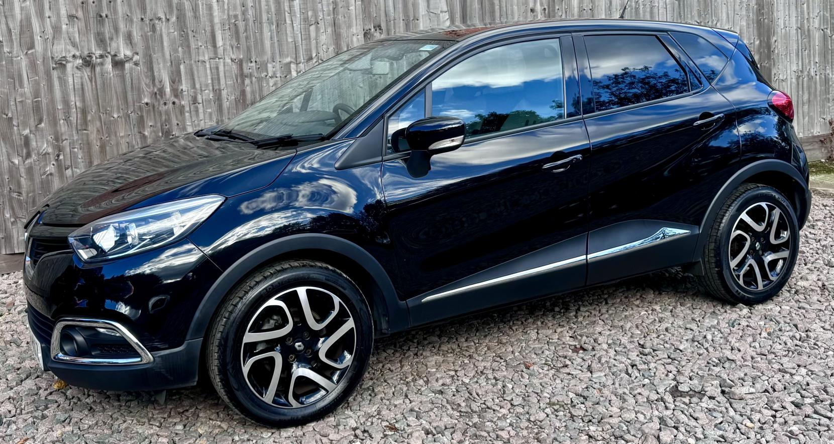 Renault Captur 1.5 dCi ENERGY Dynamique MediaNav SUV 5dr Diesel Manual Euro 5 (s/s) (90 ps)