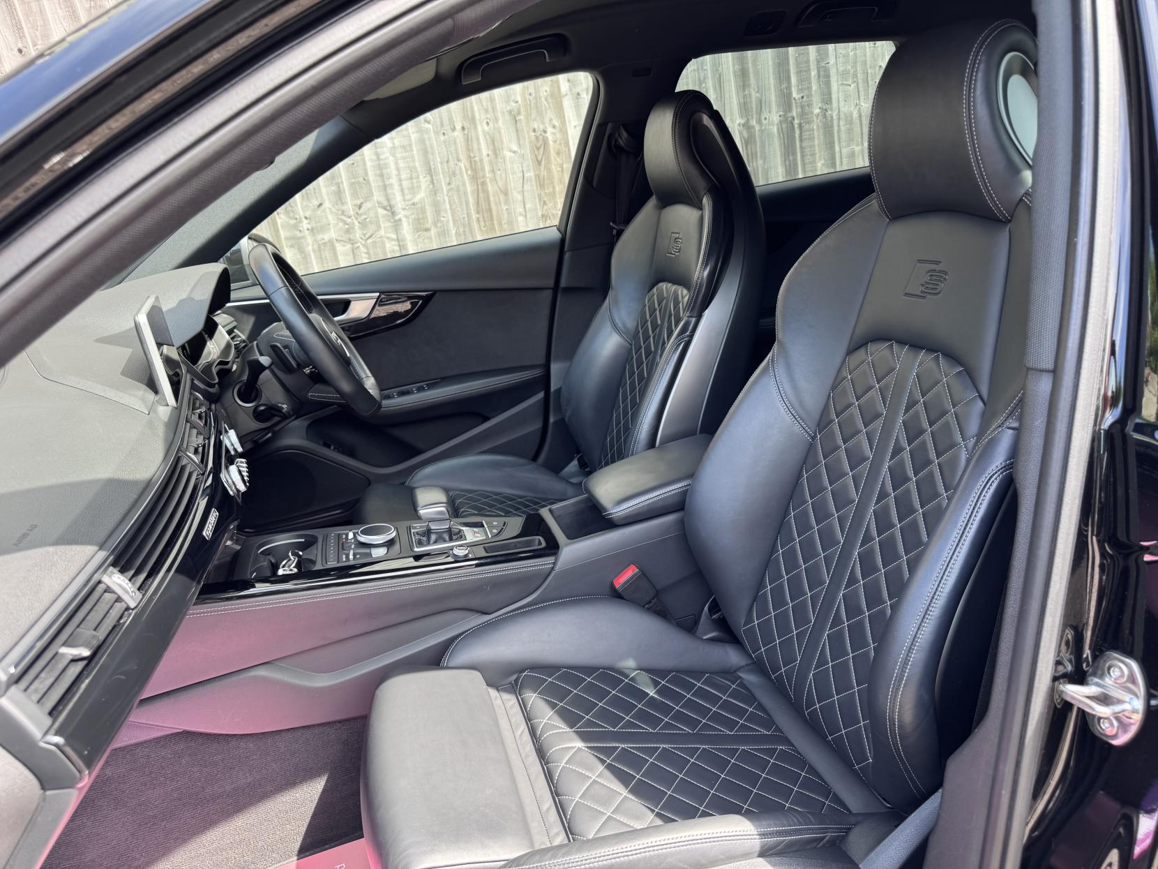 Audi S4 Avant 3.0 TFSI V6 Estate 5dr Petrol Tiptronic quattro Euro 6 (s/s) (354 ps)