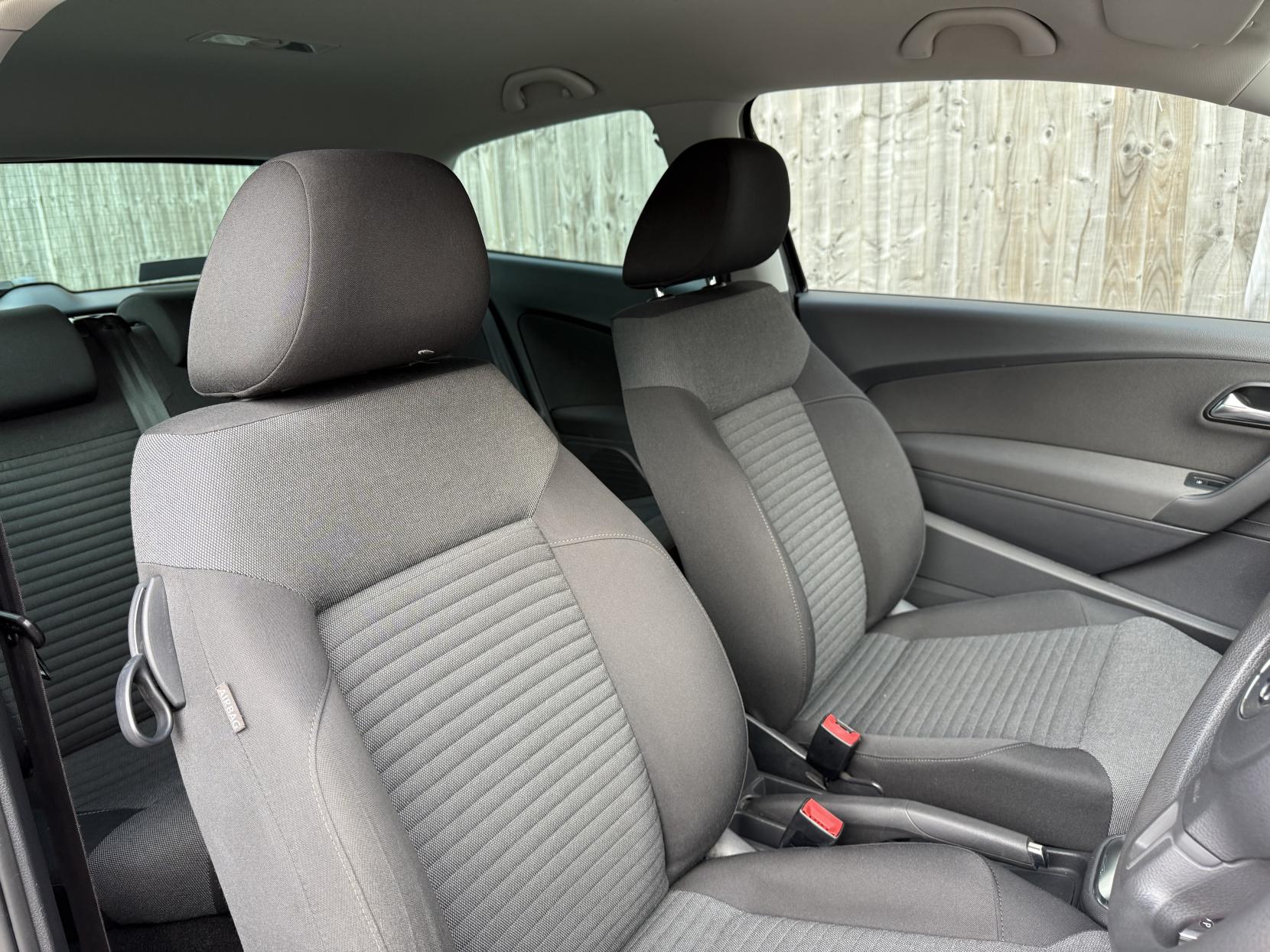 Volkswagen Polo 1.4 Match Hatchback 3dr Petrol DSG Euro 5 (85 ps)