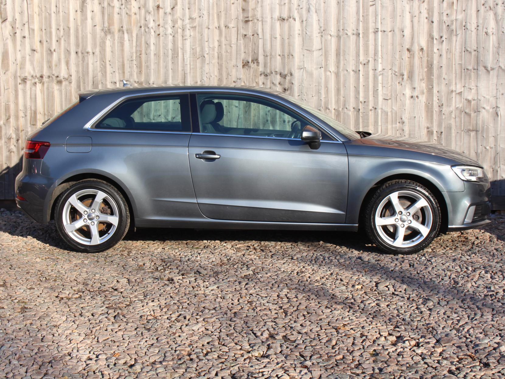 Audi A3 1.4 TFSI CoD Sport Hatchback 3dr Petrol Manual Euro 6 (s/s) (150 ps)