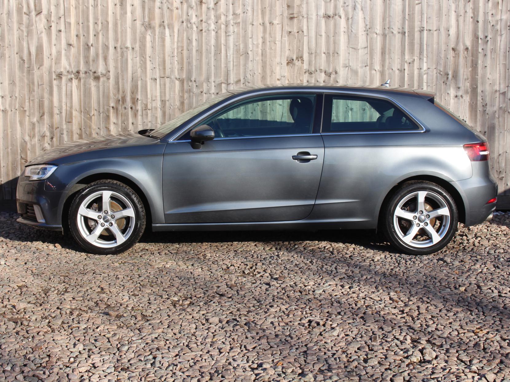 Audi A3 1.4 TFSI CoD Sport Hatchback 3dr Petrol Manual Euro 6 (s/s) (150 ps)