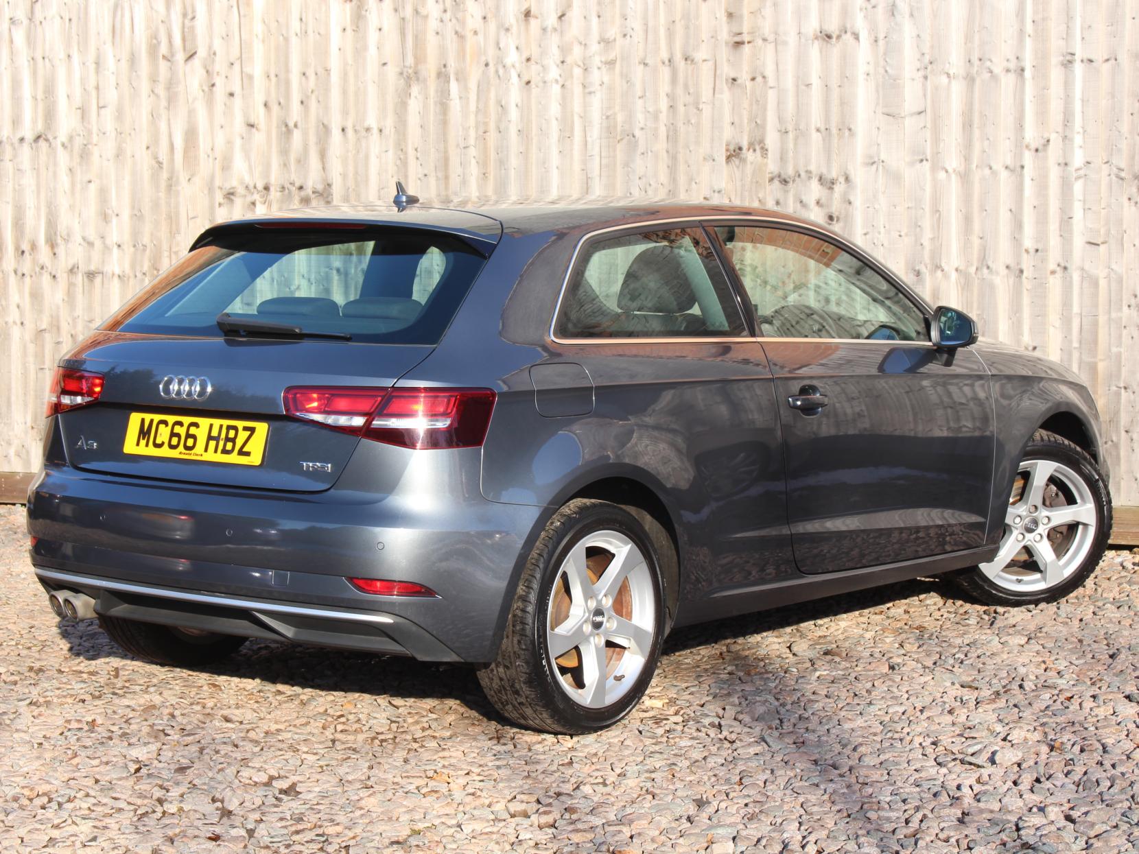 Audi A3 1.4 TFSI CoD Sport Hatchback 3dr Petrol Manual Euro 6 (s/s) (150 ps)