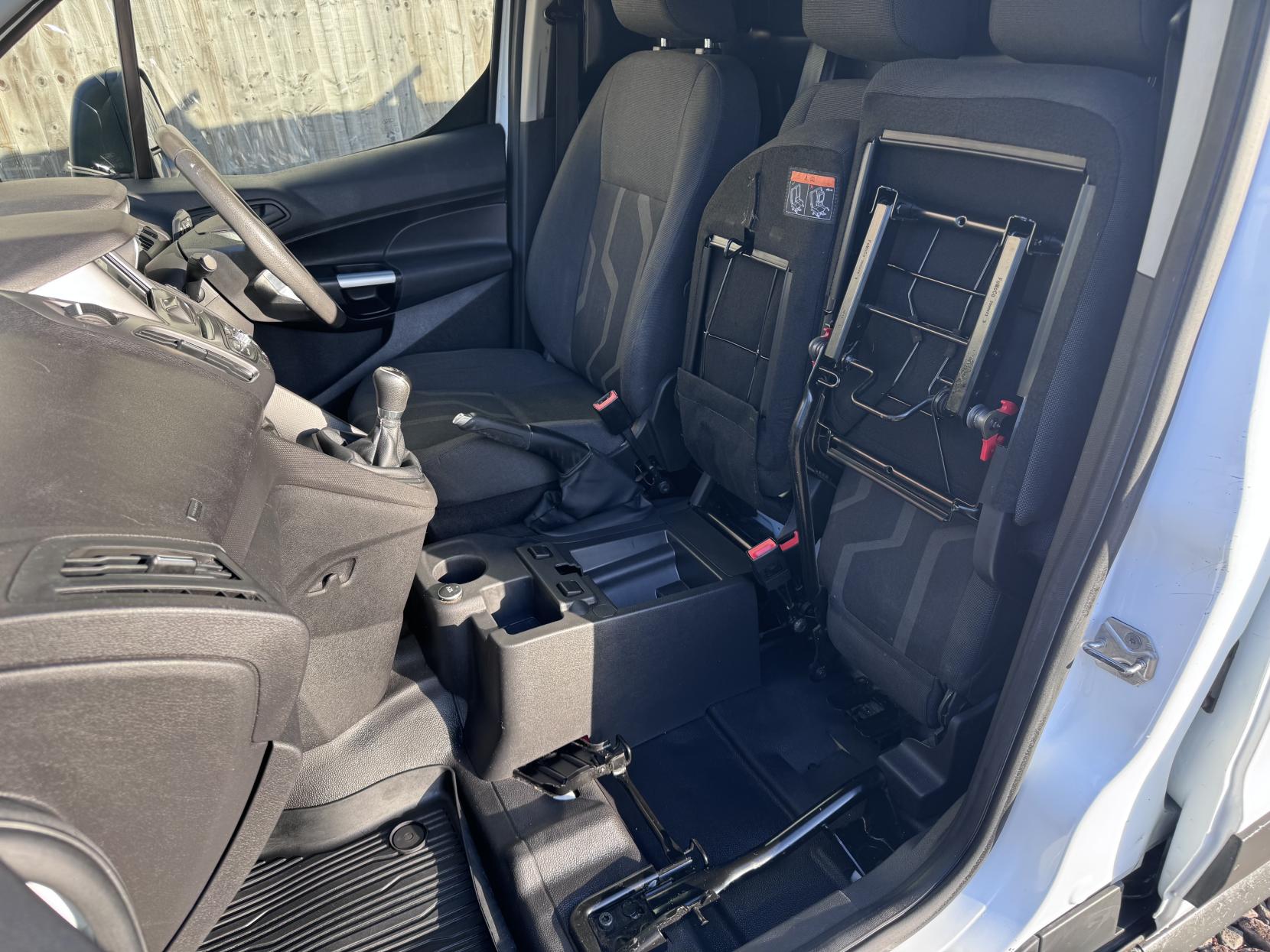Ford Transit Connect 1.5 TDCi 210 Trend Panel Van 5dr Diesel Manual L2 H1 (124 g/km, 99 bhp)
