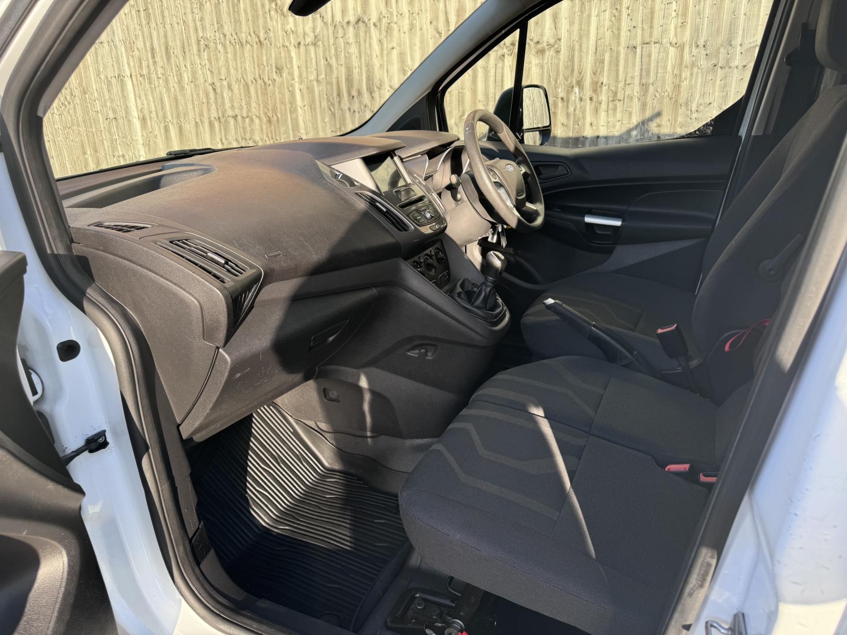 Ford Transit Connect 1.5 TDCi 210 Trend Panel Van 5dr Diesel Manual L2 H1 (124 g/km, 99 bhp)