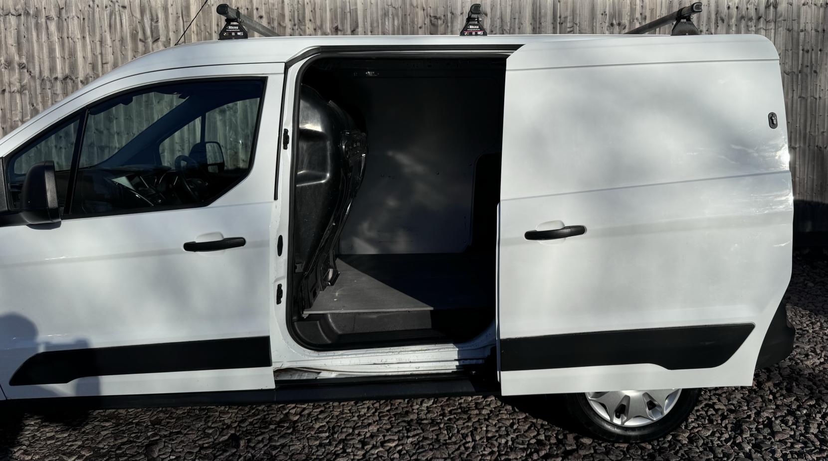 Ford Transit Connect 1.5 TDCi 210 Trend Panel Van 5dr Diesel Manual L2 H1 (124 g/km, 99 bhp)