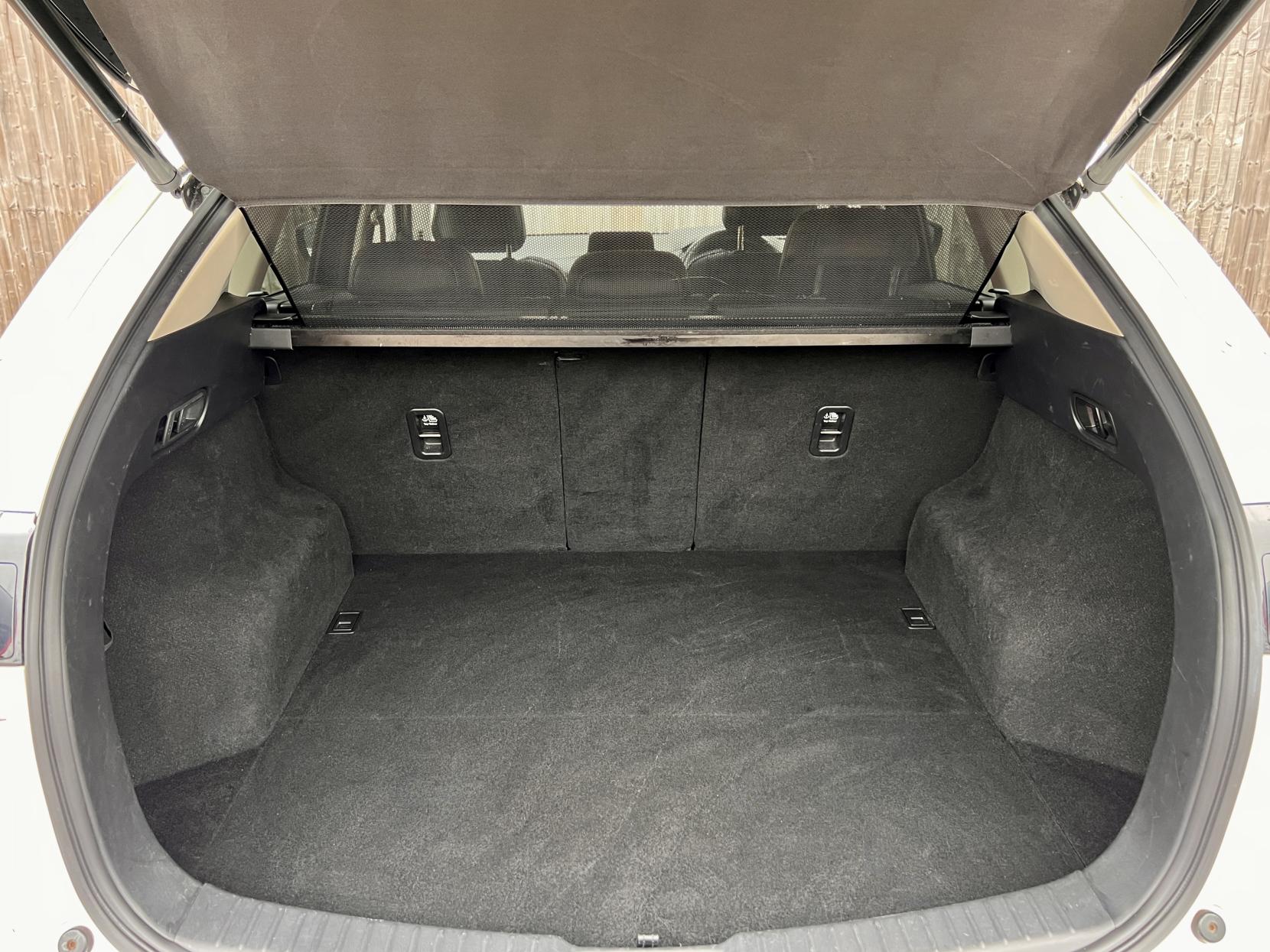 Mazda CX-5 2.0 SKYACTIV-G Sport Nav+ SUV 5dr Petrol Manual Euro 6 (s/s) (165 ps)