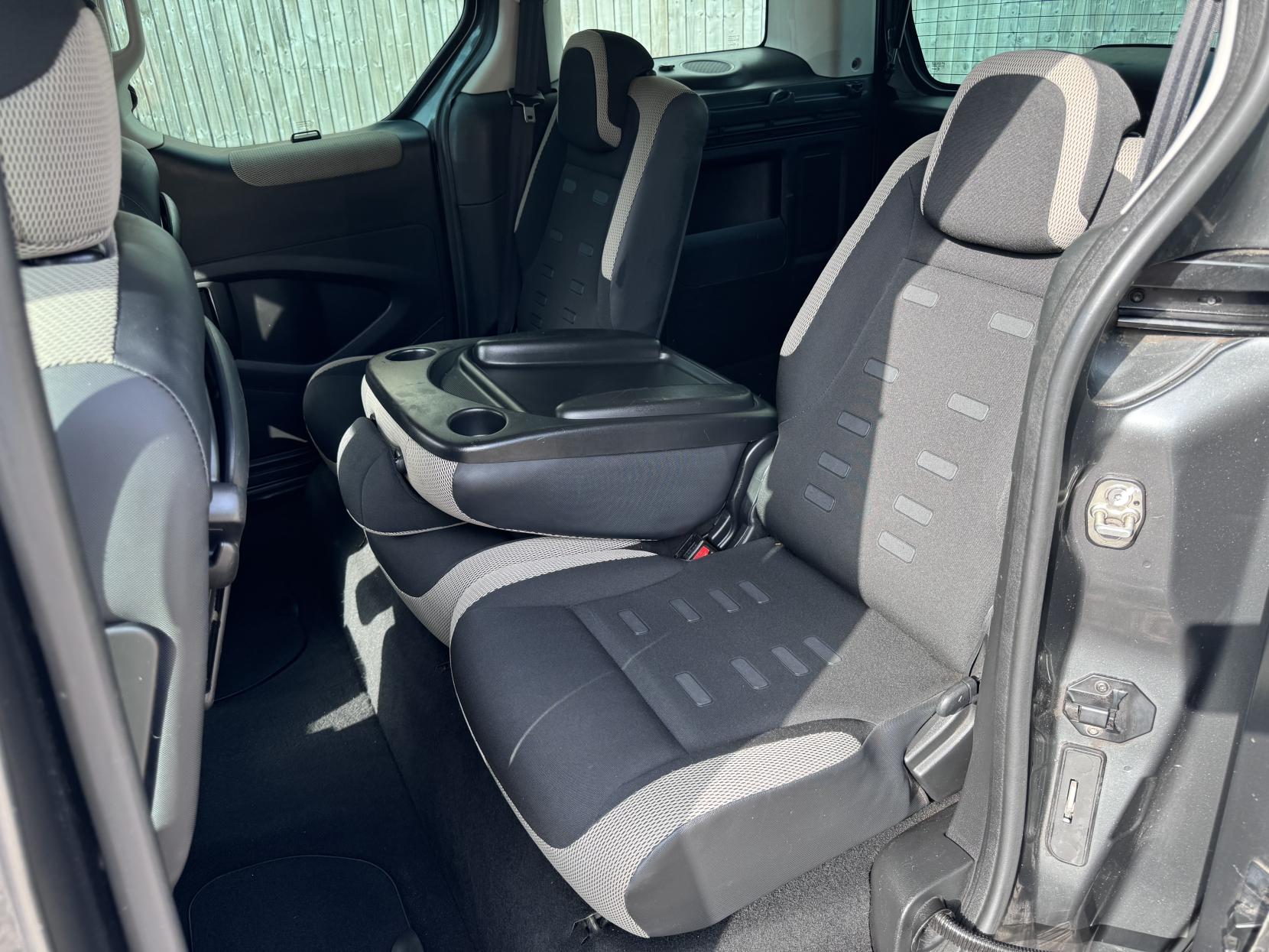 Citroen Berlingo 1.6 HDi XTR Multispace MPV 5dr Diesel Manual Euro 5 (90 ps)
