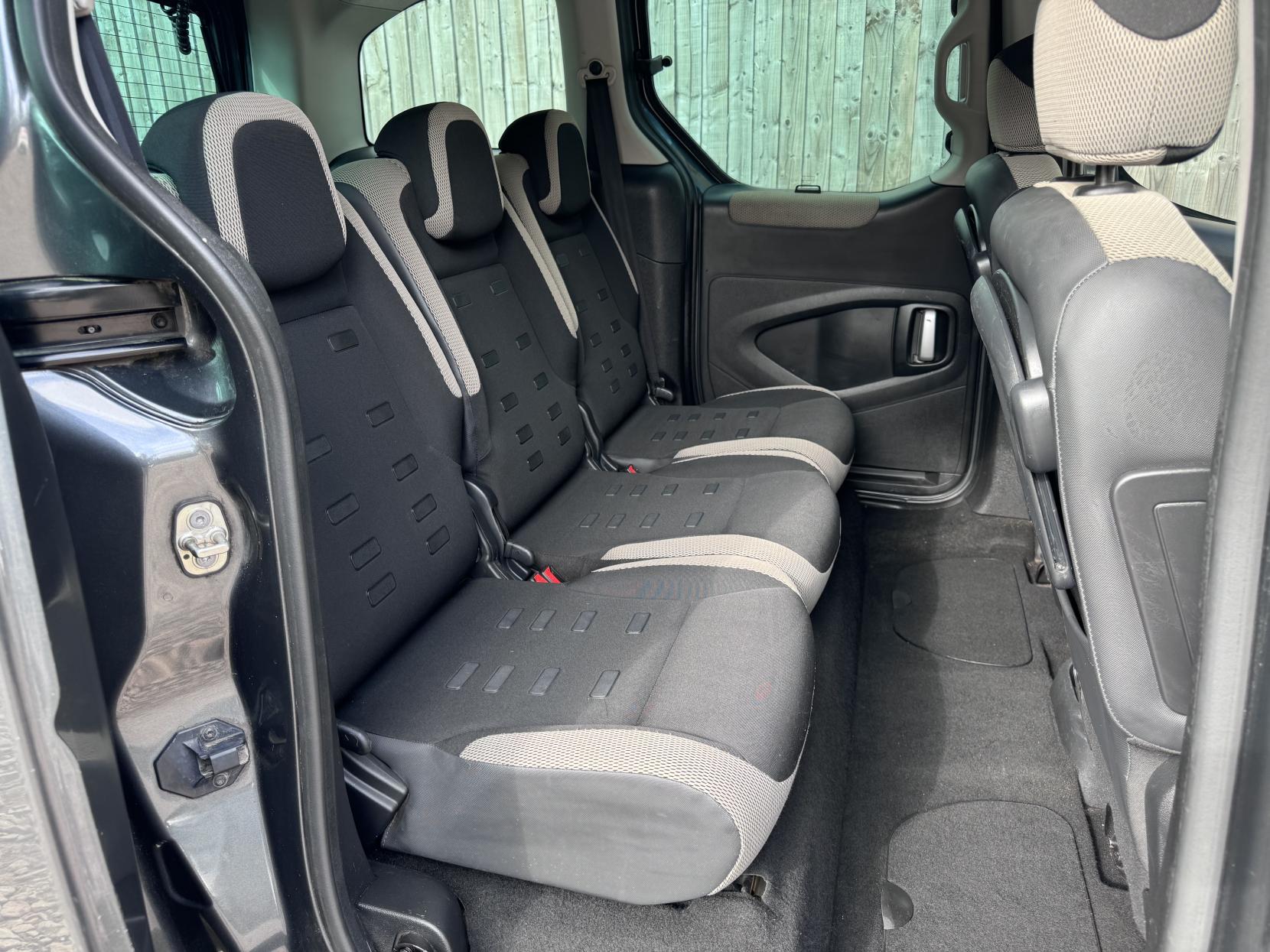 Citroen Berlingo 1.6 HDi XTR Multispace MPV 5dr Diesel Manual Euro 5 (90 ps)
