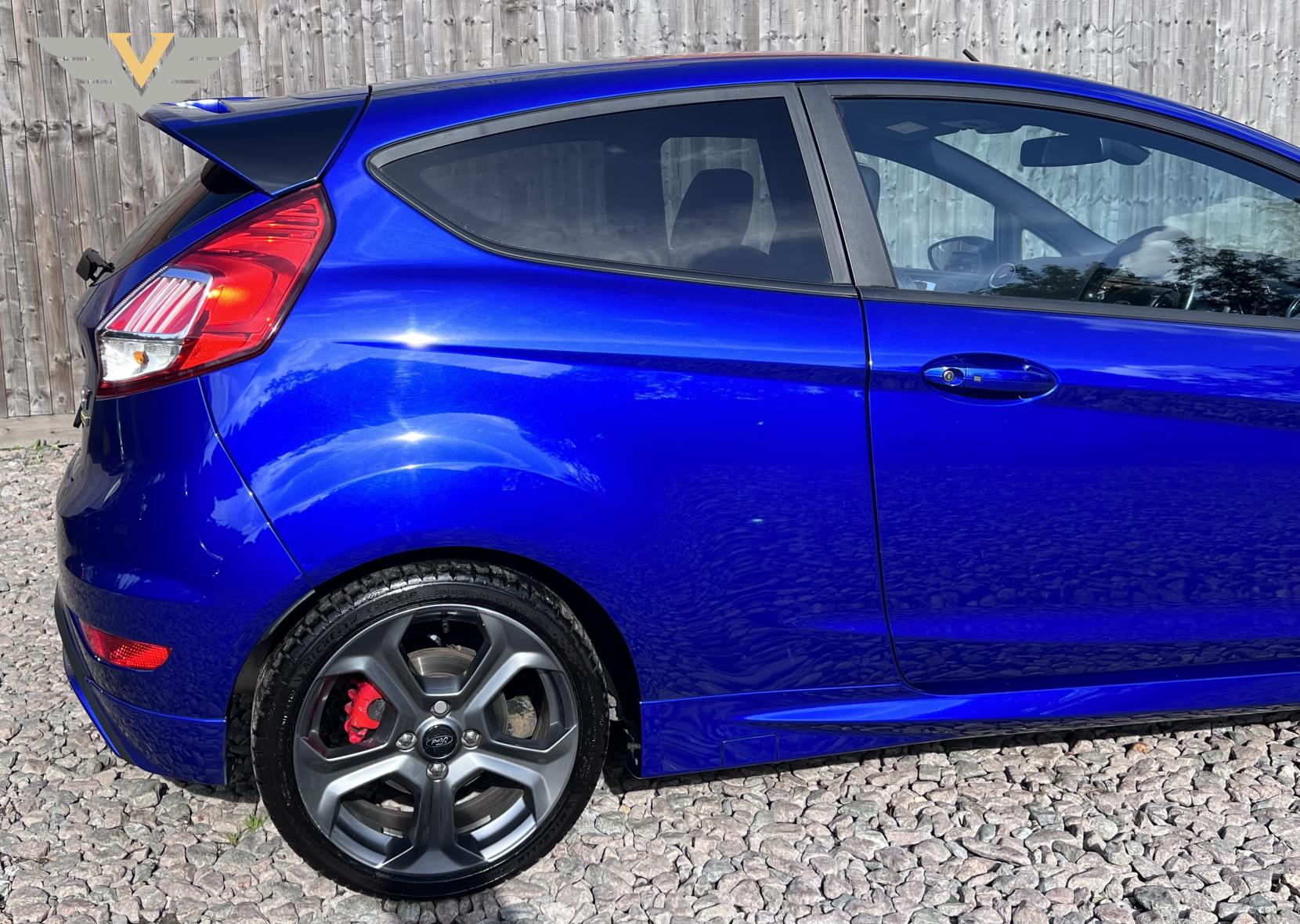 Ford Fiesta 1.6T EcoBoost ST-3 Hatchback 3dr Petrol Manual Euro 6 (182 ps)