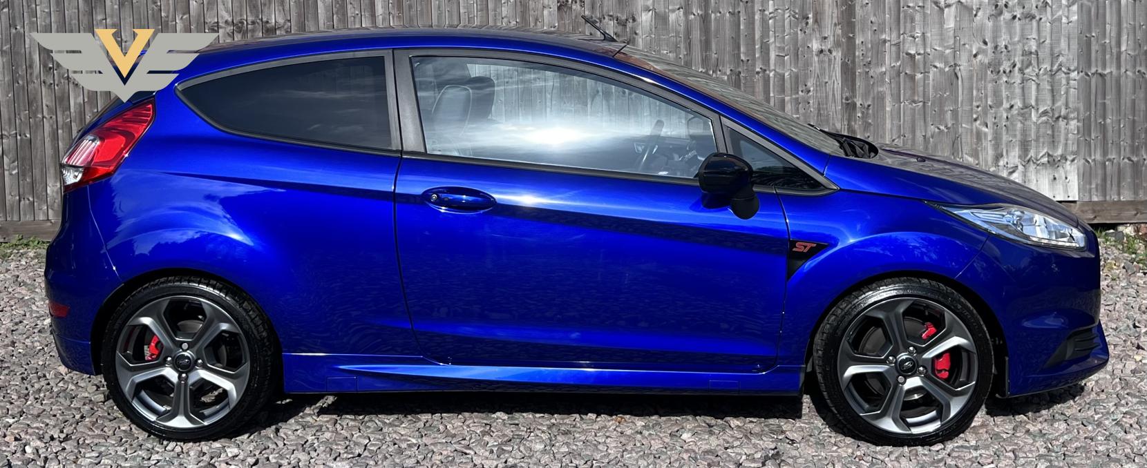 Ford Fiesta 1.6T EcoBoost ST-3 Hatchback 3dr Petrol Manual Euro 6 (182 ps)