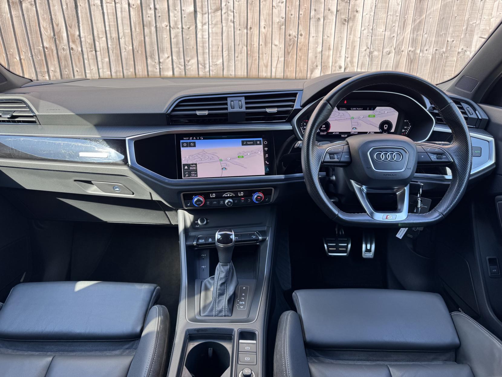 Audi Q3 2.0 TDI 40 Black Edition SUV 5dr Diesel S Tronic quattro Euro 6 (s/s) (200 ps)