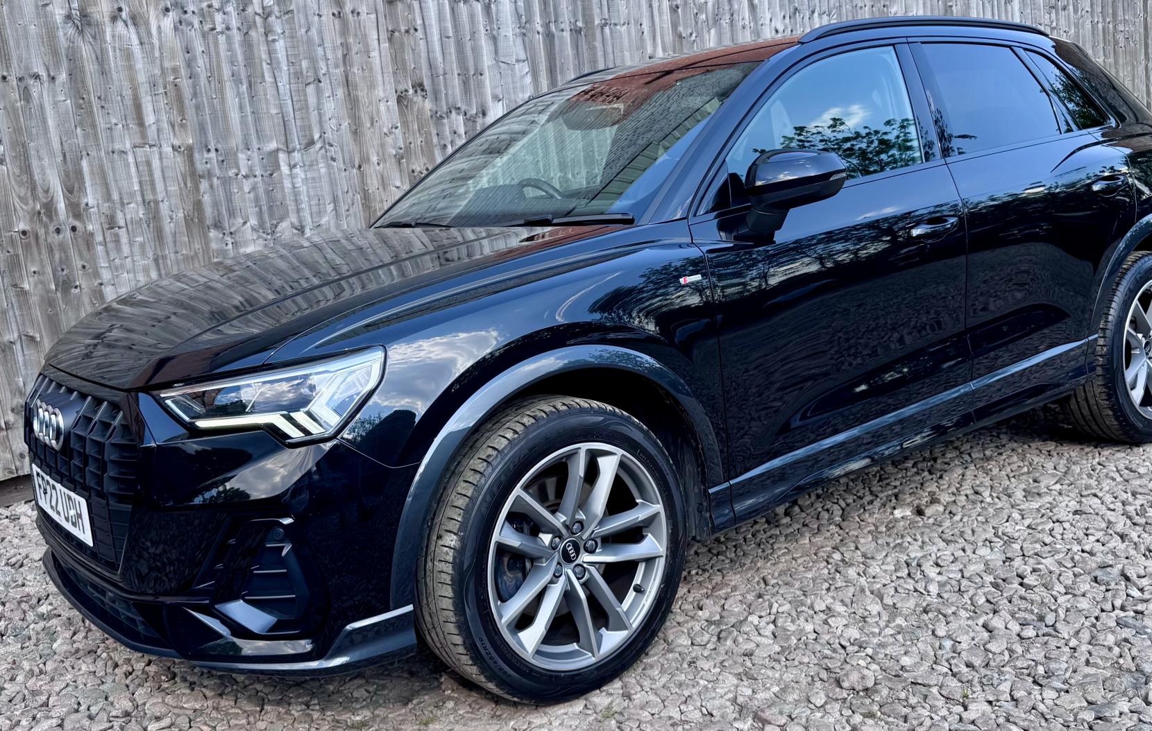 Audi Q3 2.0 TDI 40 Black Edition SUV 5dr Diesel S Tronic quattro Euro 6 (s/s) (200 ps)