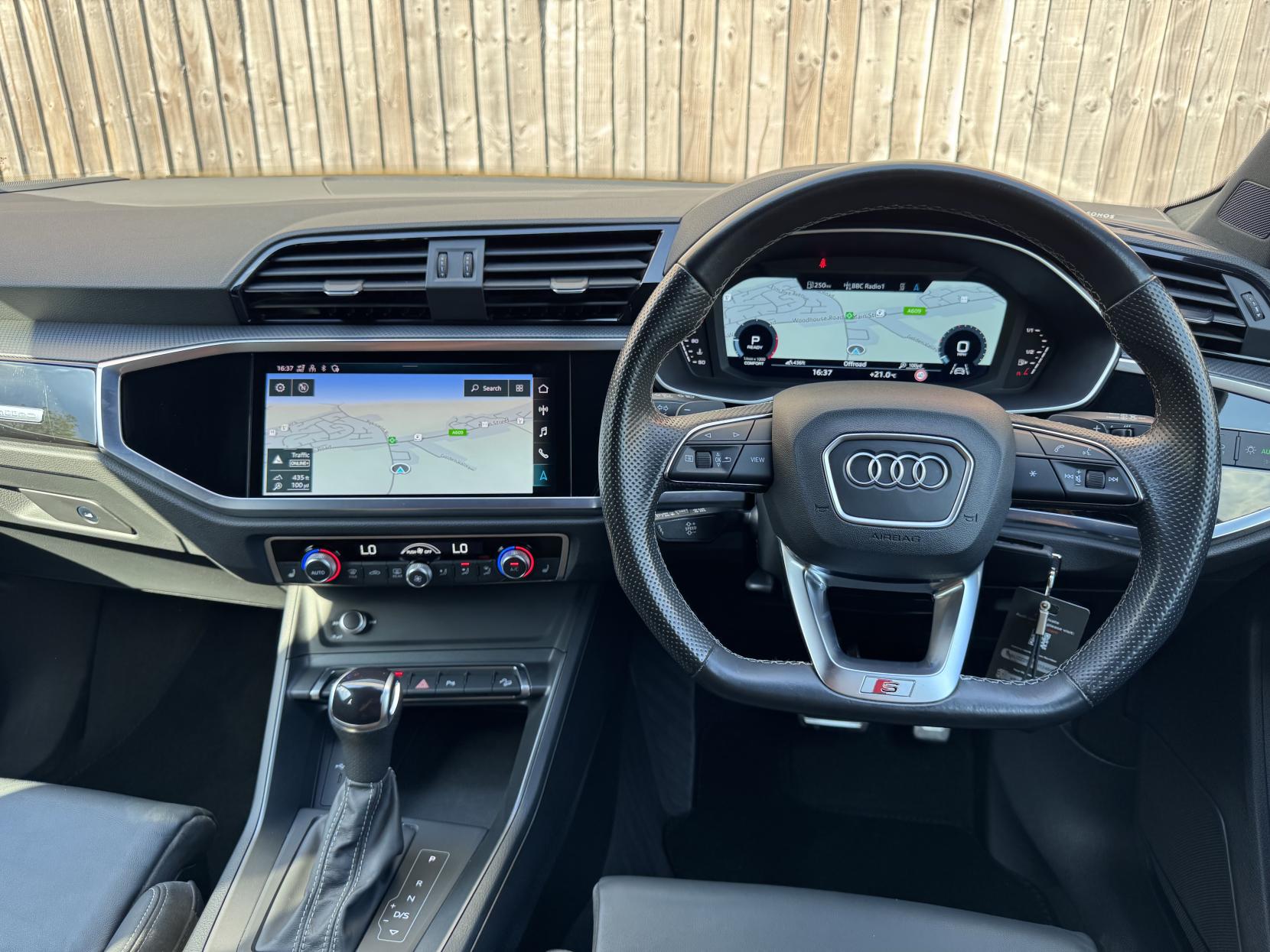 Audi Q3 2.0 TDI 40 Black Edition SUV 5dr Diesel S Tronic quattro Euro 6 (s/s) (200 ps)