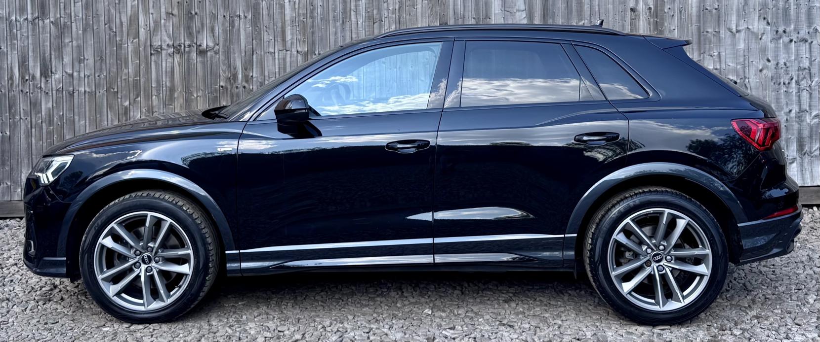 Audi Q3 2.0 TDI 40 Black Edition SUV 5dr Diesel S Tronic quattro Euro 6 (s/s) (200 ps)