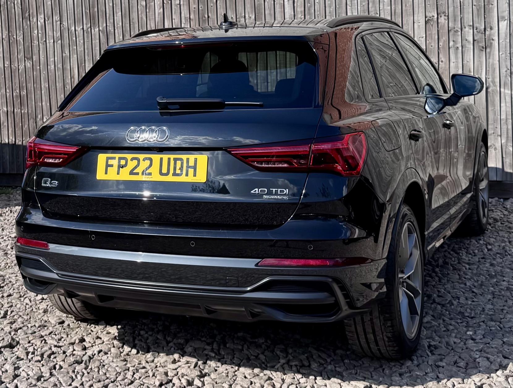 Audi Q3 2.0 TDI 40 Black Edition SUV 5dr Diesel S Tronic quattro Euro 6 (s/s) (200 ps)