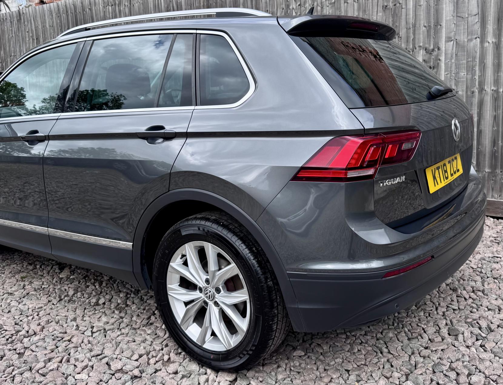 Volkswagen Tiguan 2.0 TDI SE Navigation SUV 5dr Diesel Manual Euro 6 (s/s) (150 ps)
