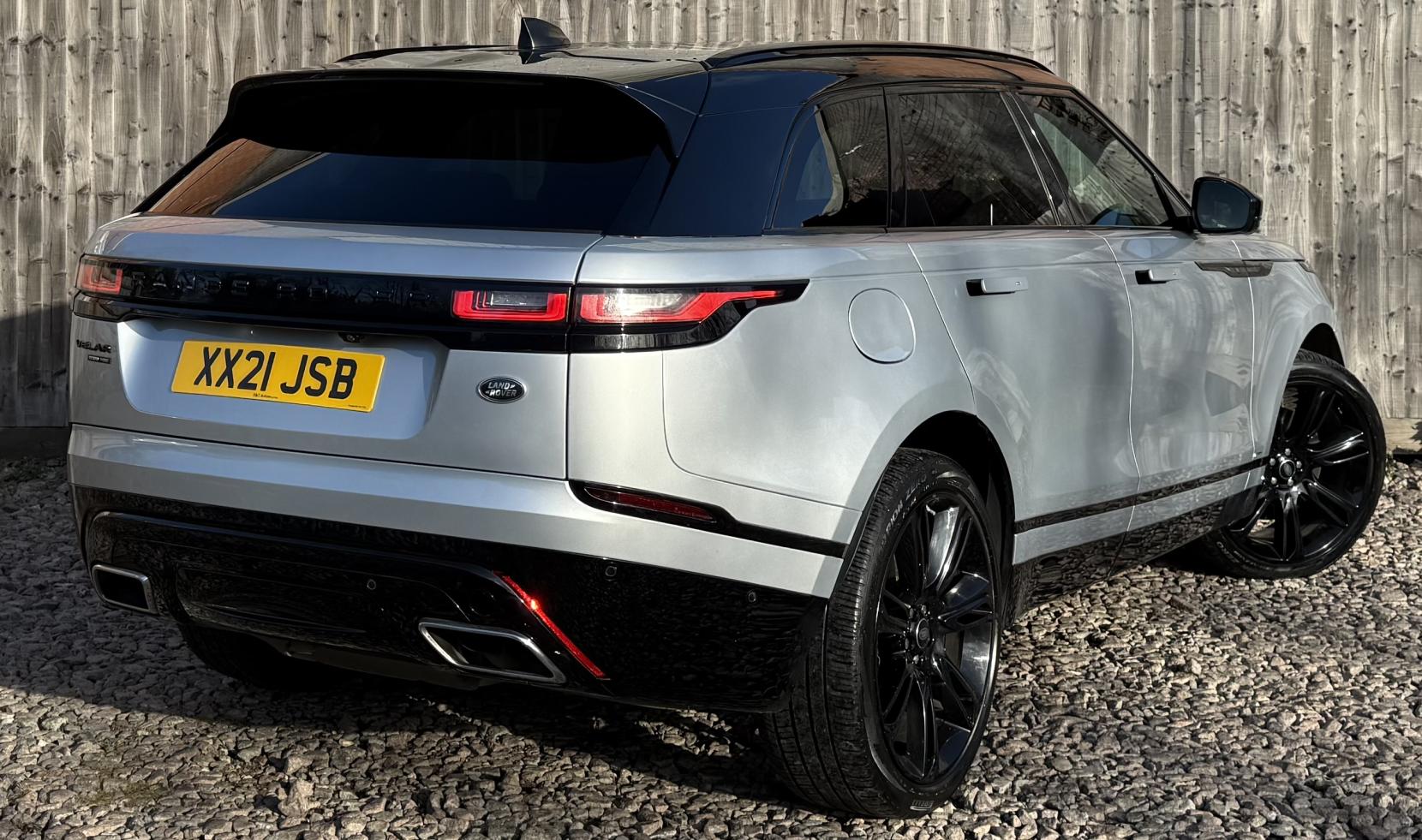 Land Rover Range Rover Velar 3.0 D300 MHEV R-Dynamic HSE SUV 5dr Diesel Auto 4WD Euro 6 (s/s) (300 ps)