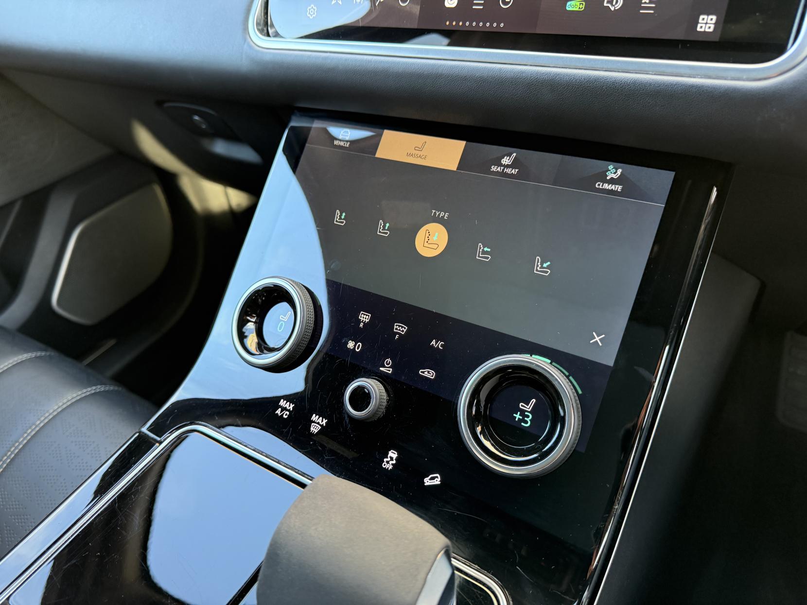 Land Rover Range Rover Velar 3.0 D300 MHEV R-Dynamic HSE SUV 5dr Diesel Auto 4WD Euro 6 (s/s) (300 ps)