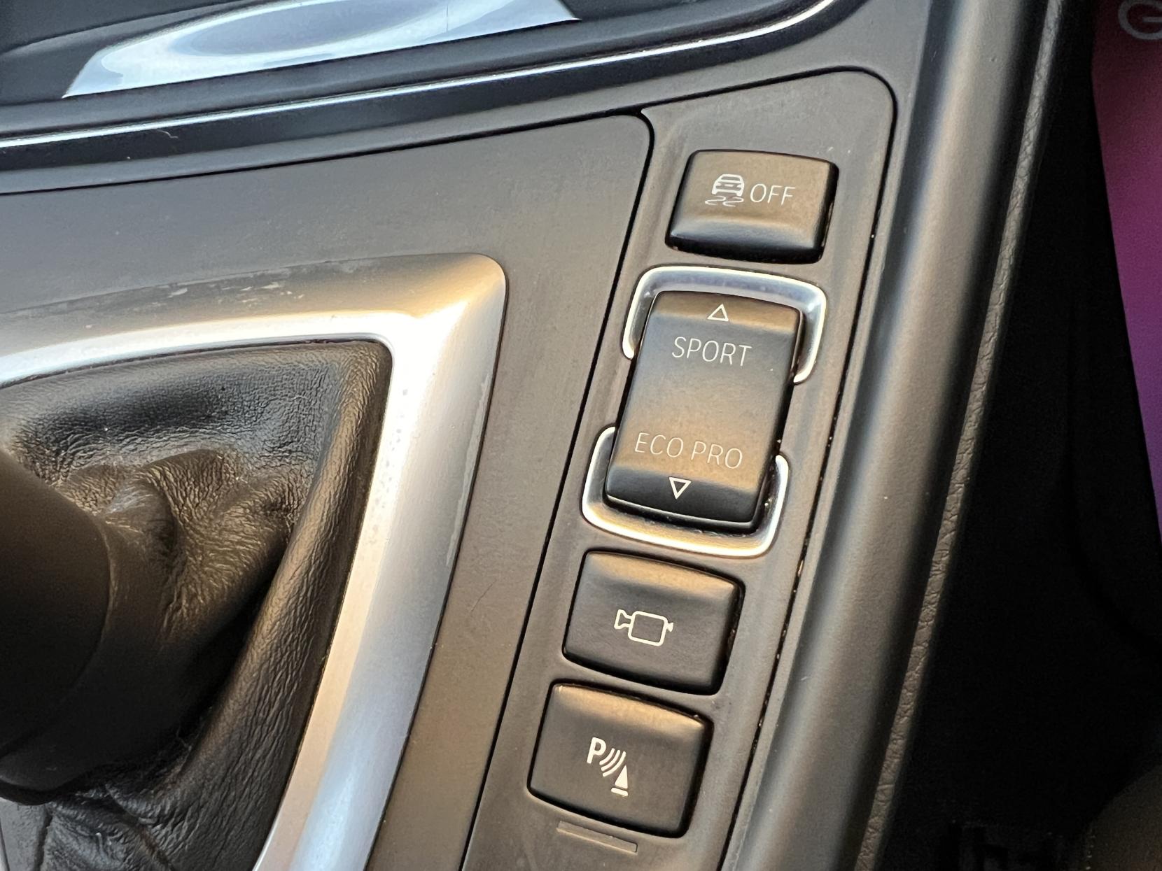 BMW 3 Series 3.0 330d M Sport Touring 5dr Diesel Auto xDrive Euro 5 (s/s) (258 ps)